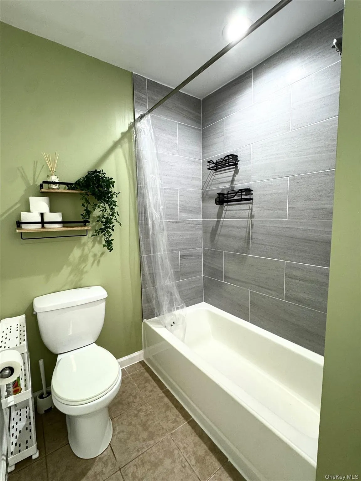 634 Fox Run Lane, Carmel, NY, 2 Bedrooms Bedrooms, 5 Rooms Rooms,1 BathroomBathrooms,Residential Lease,For Rent,Fox Run,0,968729 634 Fox Run Lane, Carmel, NY, 2 Bedrooms Bedrooms, 5 Rooms Rooms,1 BathroomBathrooms,Residential Lease,For Rent,Fox Run,0,968729