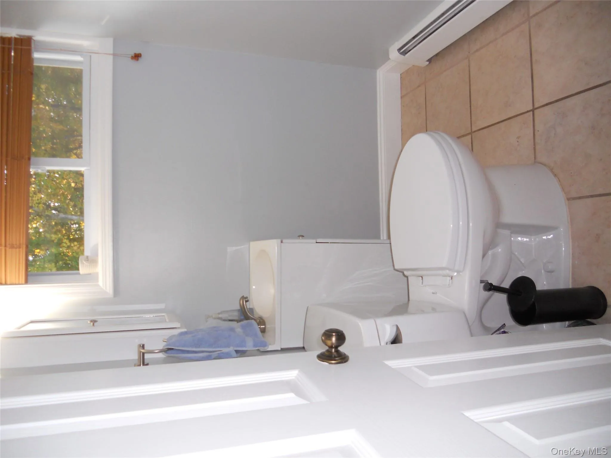 15 Rack Lane, Brookhaven, NY, 3 Bedrooms Bedrooms, 7 Rooms Rooms,2 BathroomsBathrooms,Residential Lease,For Rent,Rack,0,968734 15 Rack Lane, Brookhaven, NY, 3 Bedrooms Bedrooms, 7 Rooms Rooms,2 BathroomsBathrooms,Residential Lease,For Rent,Rack,0,968734