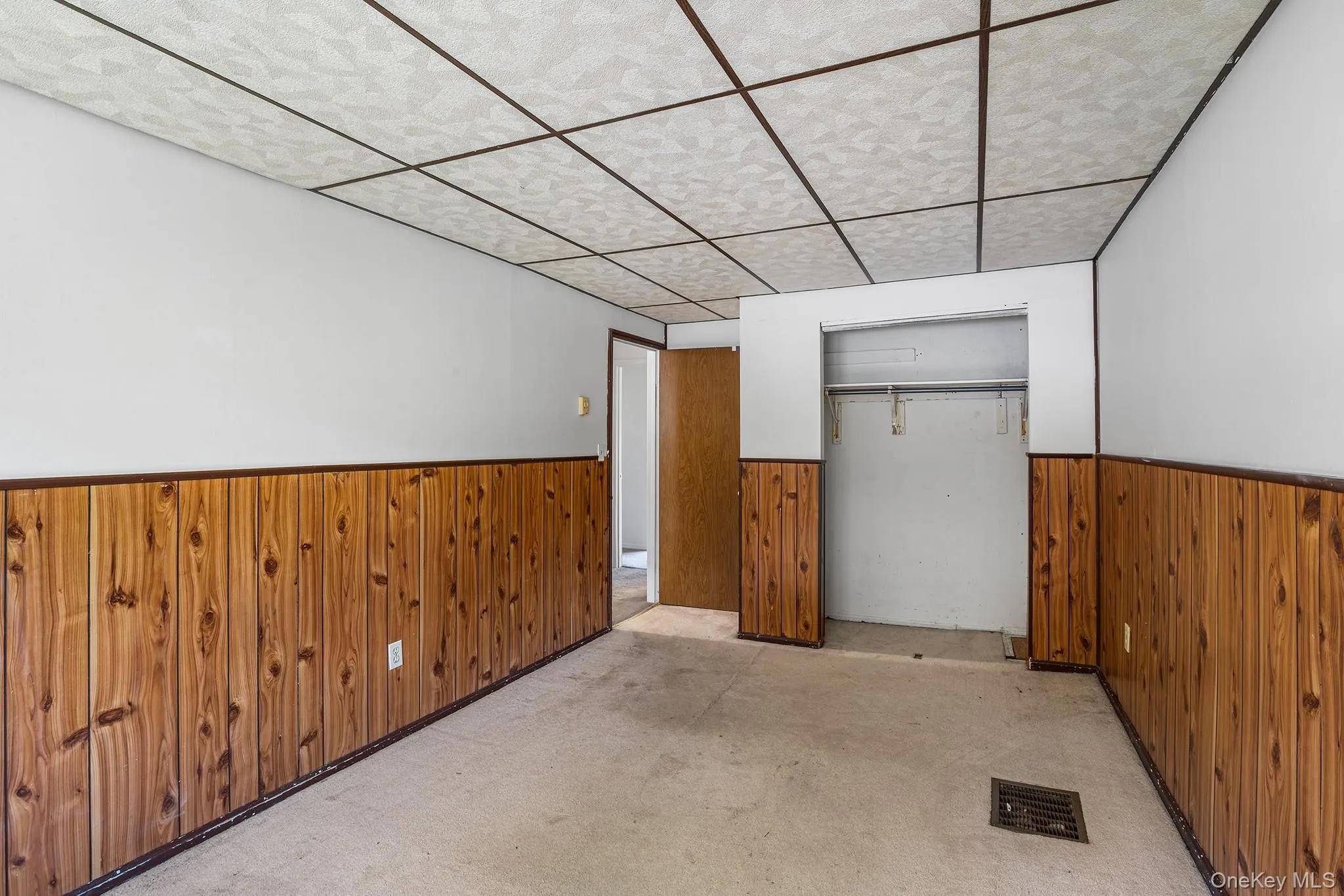 21 Roundtree Court, Beacon, NY, 3 Bedrooms Bedrooms, 8 Rooms Rooms,1 BathroomBathrooms,Residential,For Rent,Roundtree,0,968737 21 Roundtree Court, Beacon, NY, 3 Bedrooms Bedrooms, 8 Rooms Rooms,1 BathroomBathrooms,Residential,For Rent,Roundtree,0,968737