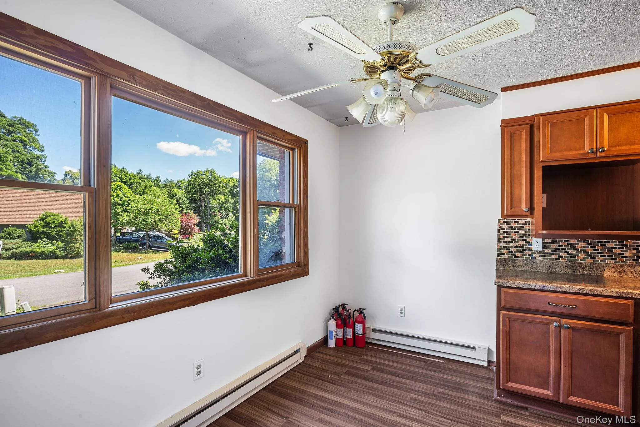 21 Roundtree Court, Beacon, NY, 3 Bedrooms Bedrooms, 8 Rooms Rooms,1 BathroomBathrooms,Residential,For Rent,Roundtree,0,968737 21 Roundtree Court, Beacon, NY, 3 Bedrooms Bedrooms, 8 Rooms Rooms,1 BathroomBathrooms,Residential,For Rent,Roundtree,0,968737