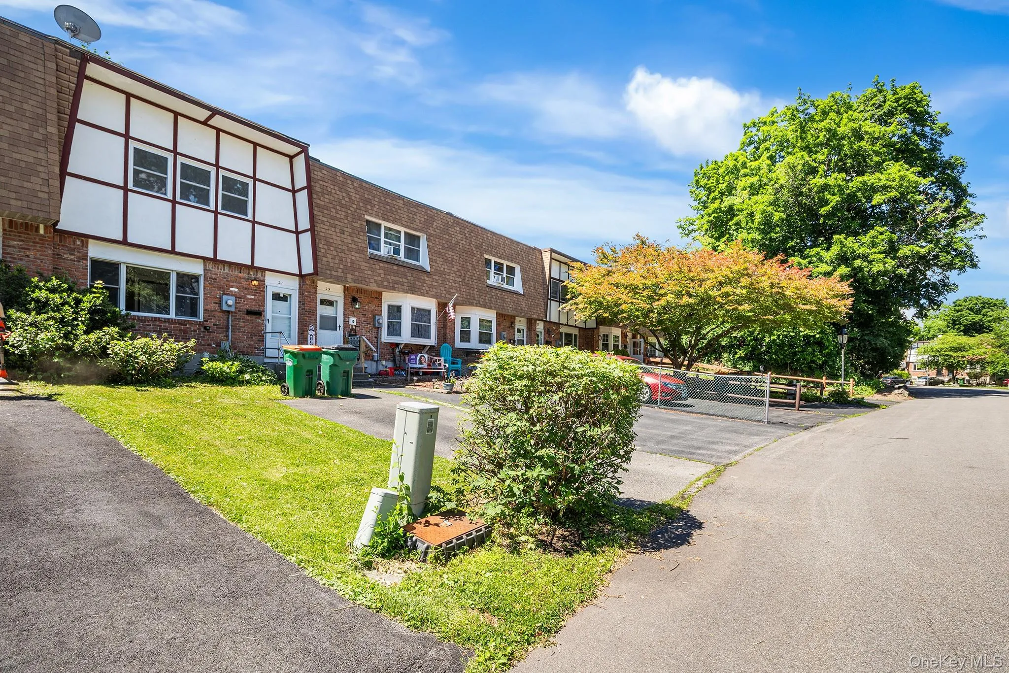 21 Roundtree Court, Beacon, NY, 3 Bedrooms Bedrooms, 8 Rooms Rooms,1 BathroomBathrooms,Residential,For Rent,Roundtree,0,968737 21 Roundtree Court, Beacon, NY, 3 Bedrooms Bedrooms, 8 Rooms Rooms,1 BathroomBathrooms,Residential,For Rent,Roundtree,0,968737
