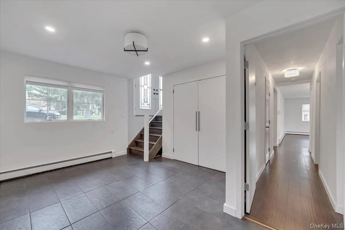 10 Sandhage Drive, Orangetown, NY, 3 Bedrooms Bedrooms, 8 Rooms Rooms,1 BathroomBathrooms,Residential Lease,For Rent,Sandhage,0,968743 10 Sandhage Drive, Orangetown, NY, 3 Bedrooms Bedrooms, 8 Rooms Rooms,1 BathroomBathrooms,Residential Lease,For Rent,Sandhage,0,968743