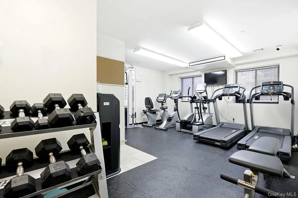 14116 84th Drive, New York, NY, 1 Bedroom Bedrooms, 5 Rooms Rooms,2 BathroomsBathrooms,Residential,For Rent,84th,0,968748 14116 84th Drive, New York, NY, 1 Bedroom Bedrooms, 5 Rooms Rooms,2 BathroomsBathrooms,Residential,For Rent,84th,0,968748