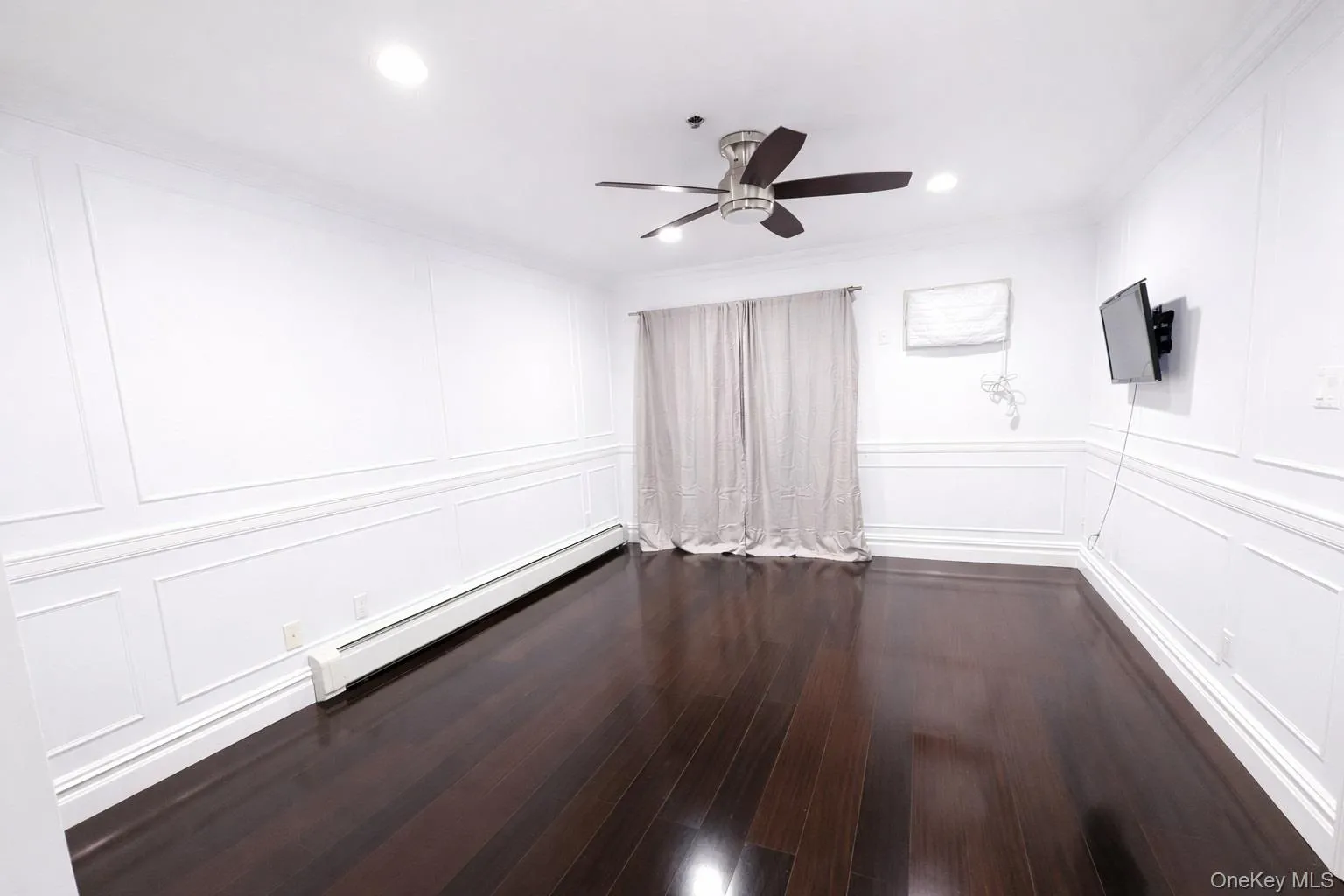 14116 84th Drive, New York, NY, 1 Bedroom Bedrooms, 5 Rooms Rooms,2 BathroomsBathrooms,Residential,For Rent,84th,0,968748 14116 84th Drive, New York, NY, 1 Bedroom Bedrooms, 5 Rooms Rooms,2 BathroomsBathrooms,Residential,For Rent,84th,0,968748