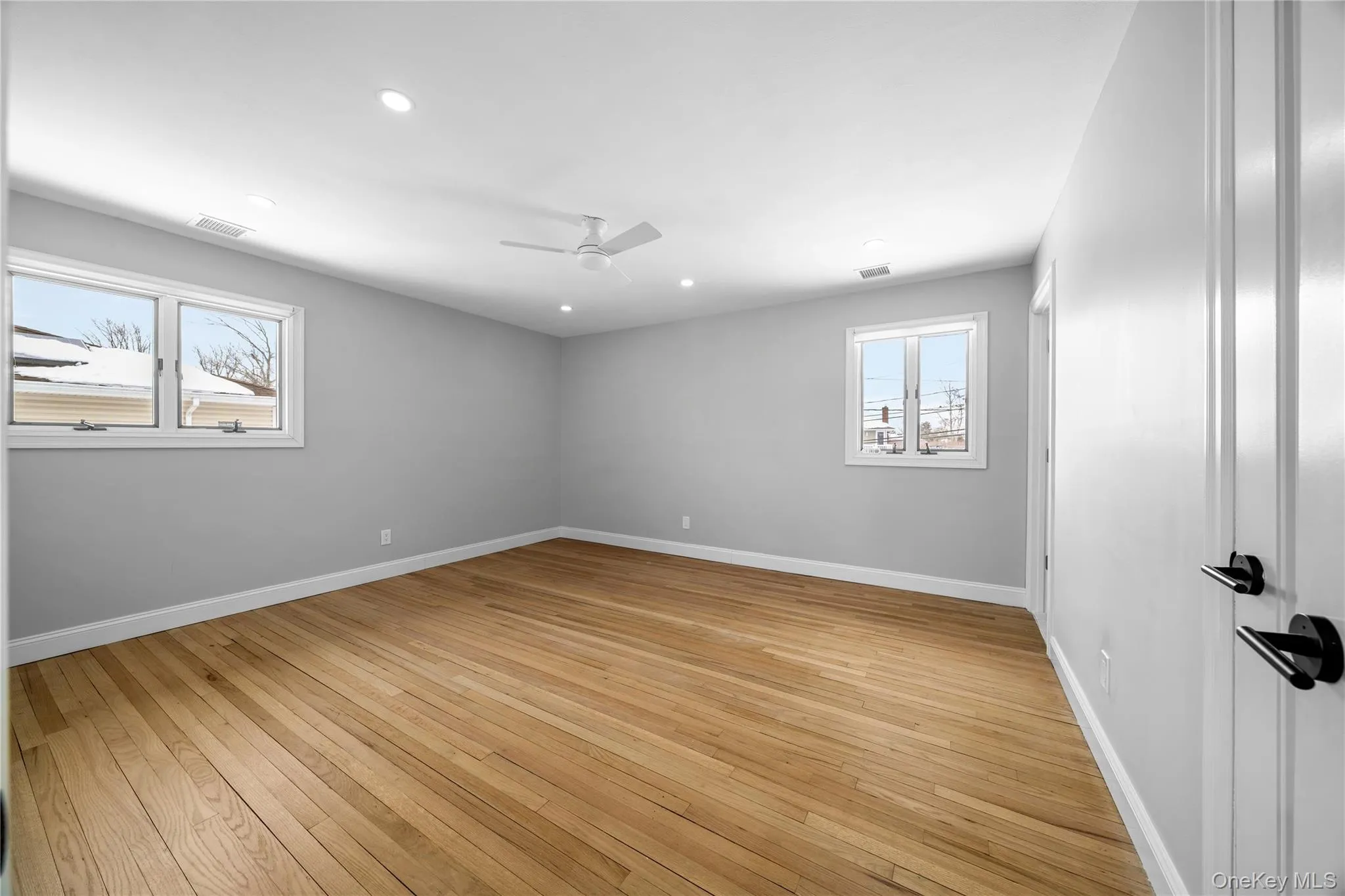 89 Harvest Lane, Huntington, NY, 4 Bedrooms Bedrooms, 9 Rooms Rooms,3 BathroomsBathrooms,Residential Lease,For Rent,Harvest,0,968759 89 Harvest Lane, Huntington, NY, 4 Bedrooms Bedrooms, 9 Rooms Rooms,3 BathroomsBathrooms,Residential Lease,For Rent,Harvest,0,968759