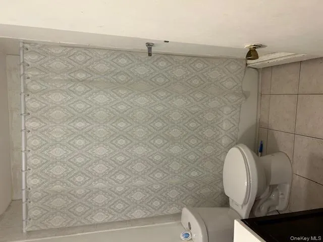 639 Wellwood Avenue, Babylon, NY, 1 Bedroom Bedrooms, 3 Rooms Rooms,1 BathroomBathrooms,Residential Lease,For Rent,Wellwood,0,968784 639 Wellwood Avenue, Babylon, NY, 1 Bedroom Bedrooms, 3 Rooms Rooms,1 BathroomBathrooms,Residential Lease,For Rent,Wellwood,0,968784