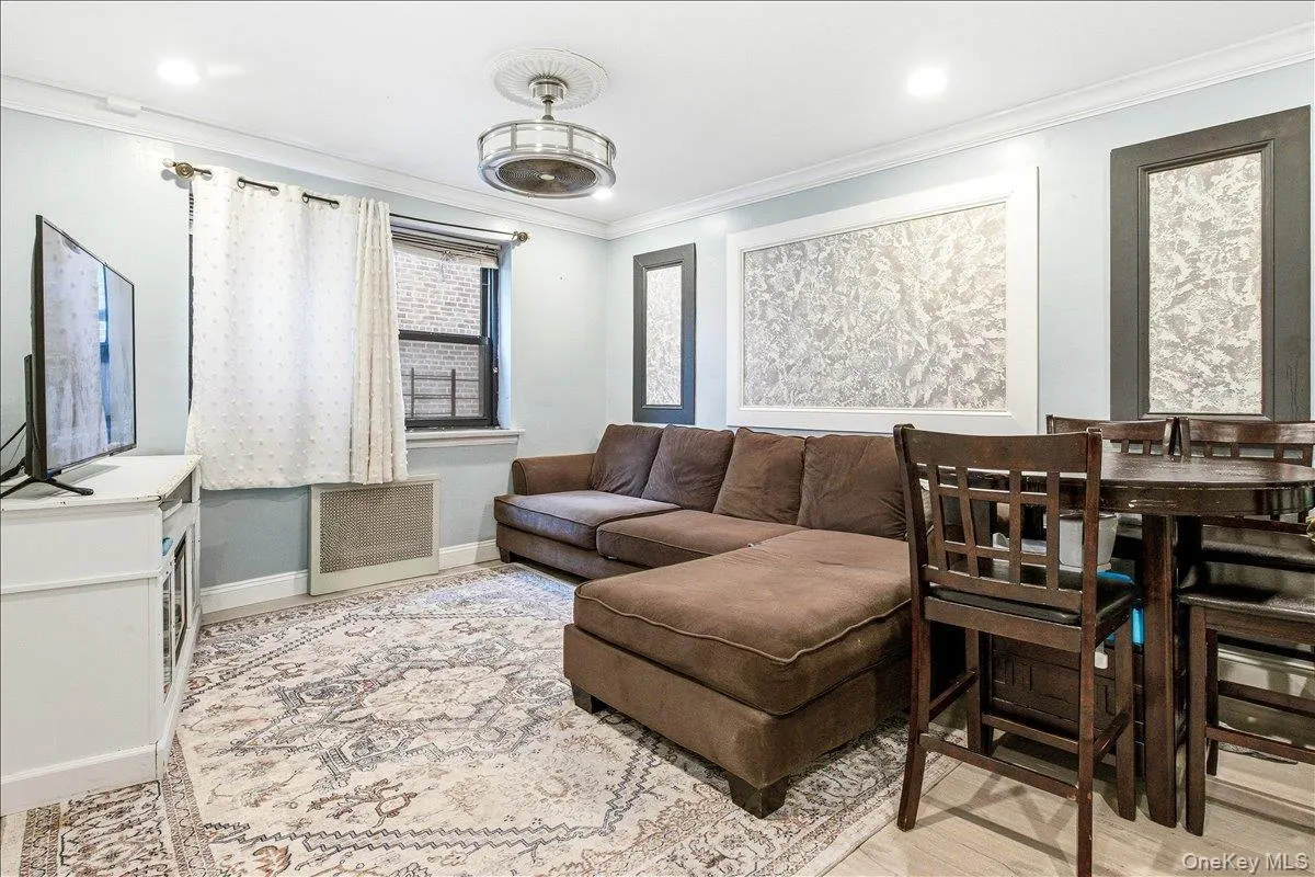 139-05 85th Drive, New York, NY, 2 Bedrooms Bedrooms, 5 Rooms Rooms,1 BathroomBathrooms,Residential,For Rent,85th,0,968791 139-05 85th Drive, New York, NY, 2 Bedrooms Bedrooms, 5 Rooms Rooms,1 BathroomBathrooms,Residential,For Rent,85th,0,968791