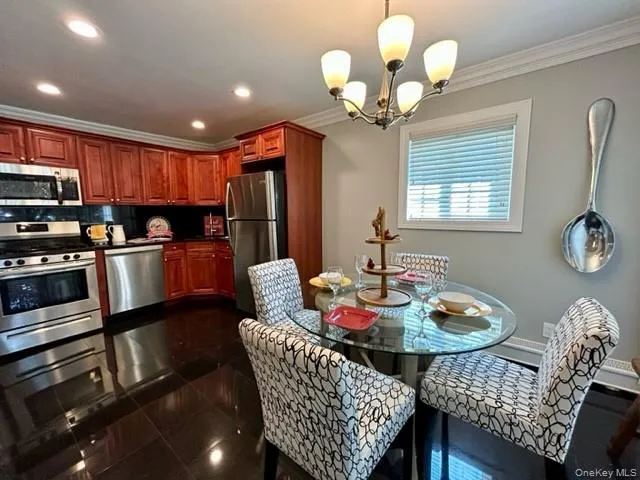 195 Lakeland Avenue, Islip, NY, 2 Bedrooms Bedrooms, 5 Rooms Rooms,1 BathroomBathrooms,Residential Lease,For Rent,Lakeland,0,968794 195 Lakeland Avenue, Islip, NY, 2 Bedrooms Bedrooms, 5 Rooms Rooms,1 BathroomBathrooms,Residential Lease,For Rent,Lakeland,0,968794