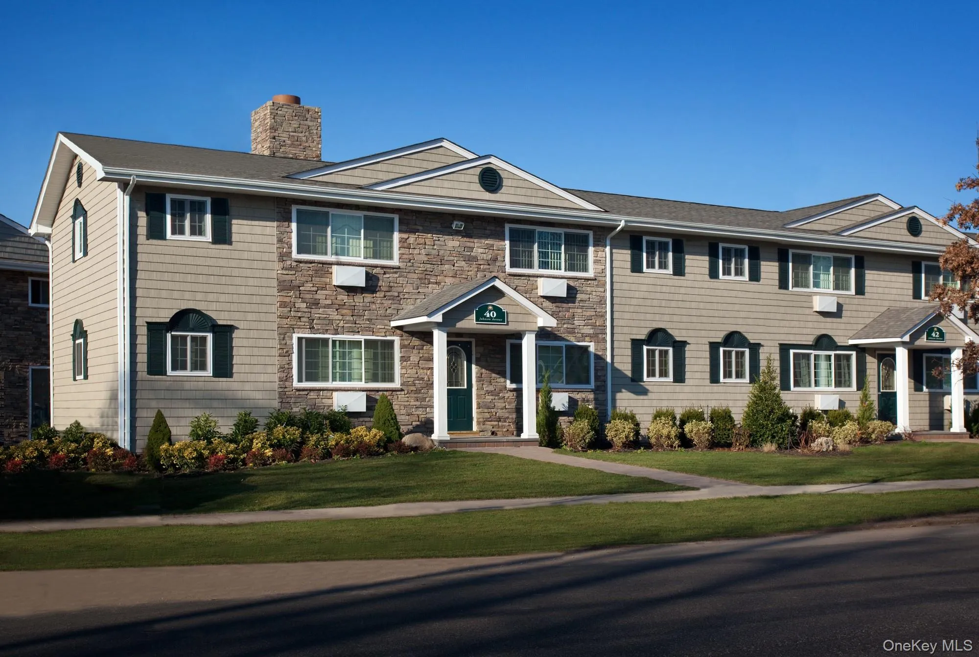 195 Lakeland Avenue, Islip, NY, 2 Bedrooms Bedrooms, 5 Rooms Rooms,1 BathroomBathrooms,Residential Lease,For Rent,Lakeland,0,968794 195 Lakeland Avenue, Islip, NY, 2 Bedrooms Bedrooms, 5 Rooms Rooms,1 BathroomBathrooms,Residential Lease,For Rent,Lakeland,0,968794