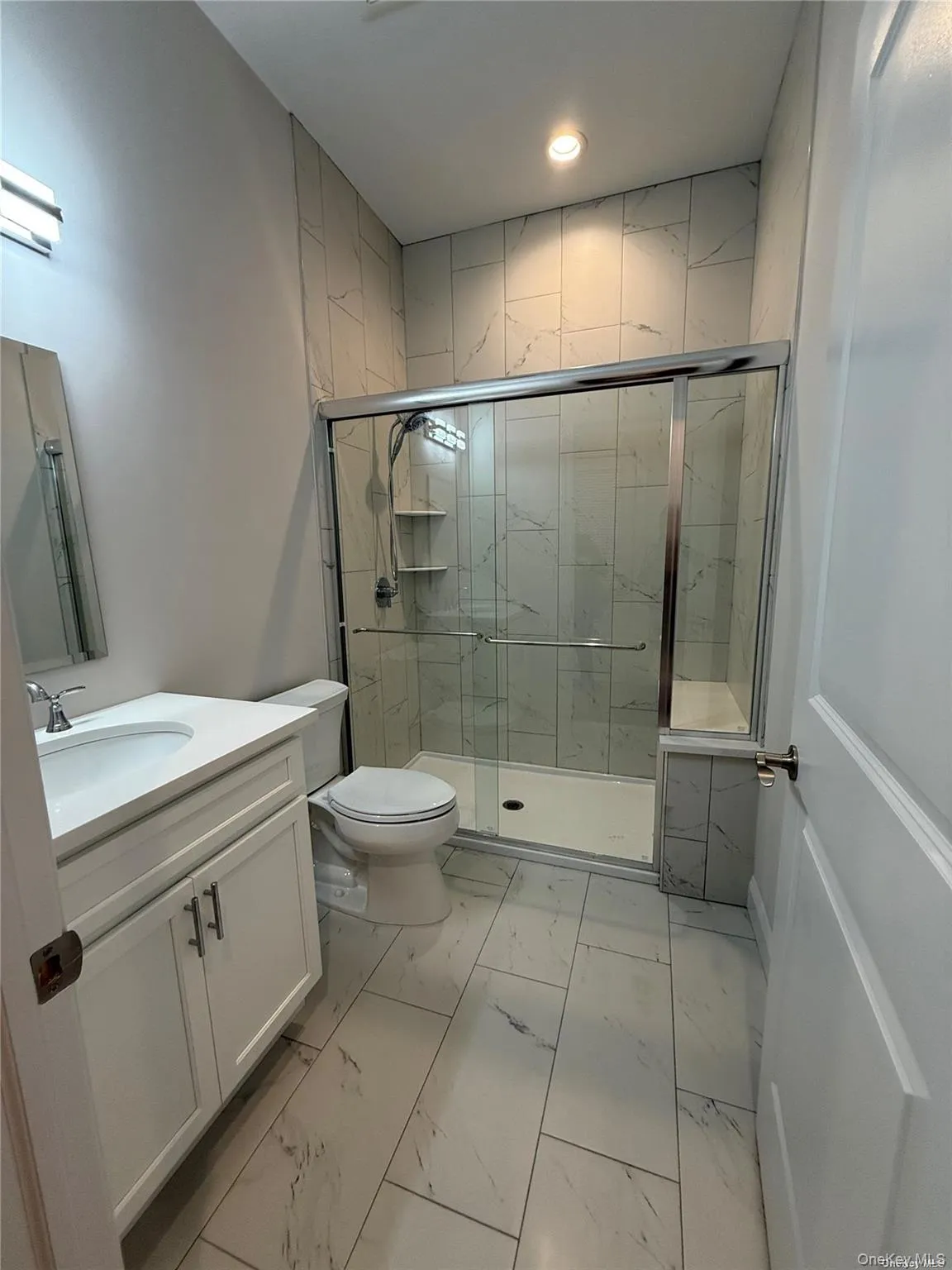 776 Fulton Street, Oyster Bay, NY, 2 Bedrooms Bedrooms, 5 Rooms Rooms,1 BathroomBathrooms,Residential Lease,For Rent,Fulton,0,968800 776 Fulton Street, Oyster Bay, NY, 2 Bedrooms Bedrooms, 5 Rooms Rooms,1 BathroomBathrooms,Residential Lease,For Rent,Fulton,0,968800