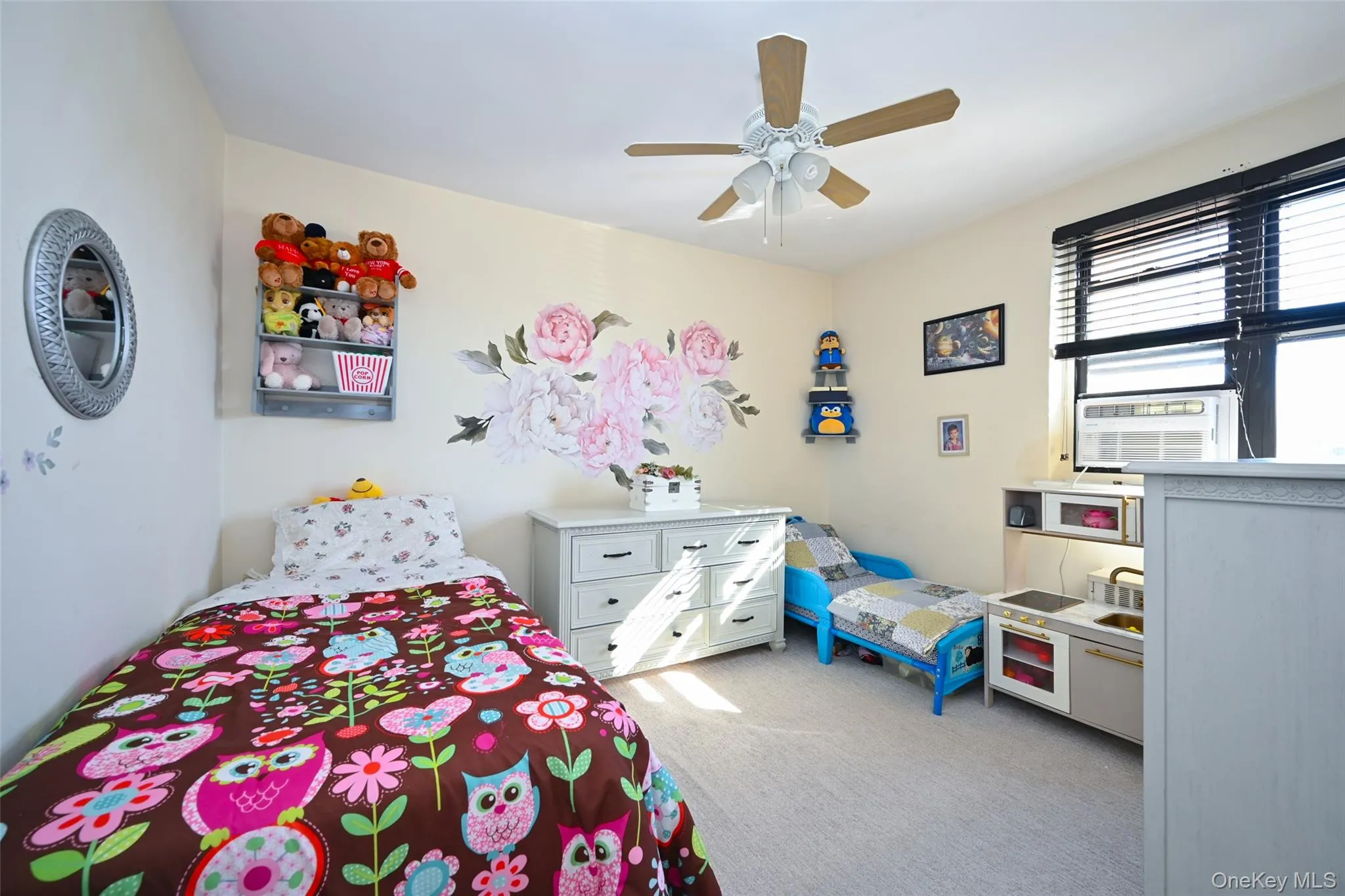 36-44 172 Street, New York, NY, 2 Bedrooms Bedrooms, 6 Rooms Rooms,1 BathroomBathrooms,Residential,For Rent,172,0,968802 36-44 172 Street, New York, NY, 2 Bedrooms Bedrooms, 6 Rooms Rooms,1 BathroomBathrooms,Residential,For Rent,172,0,968802