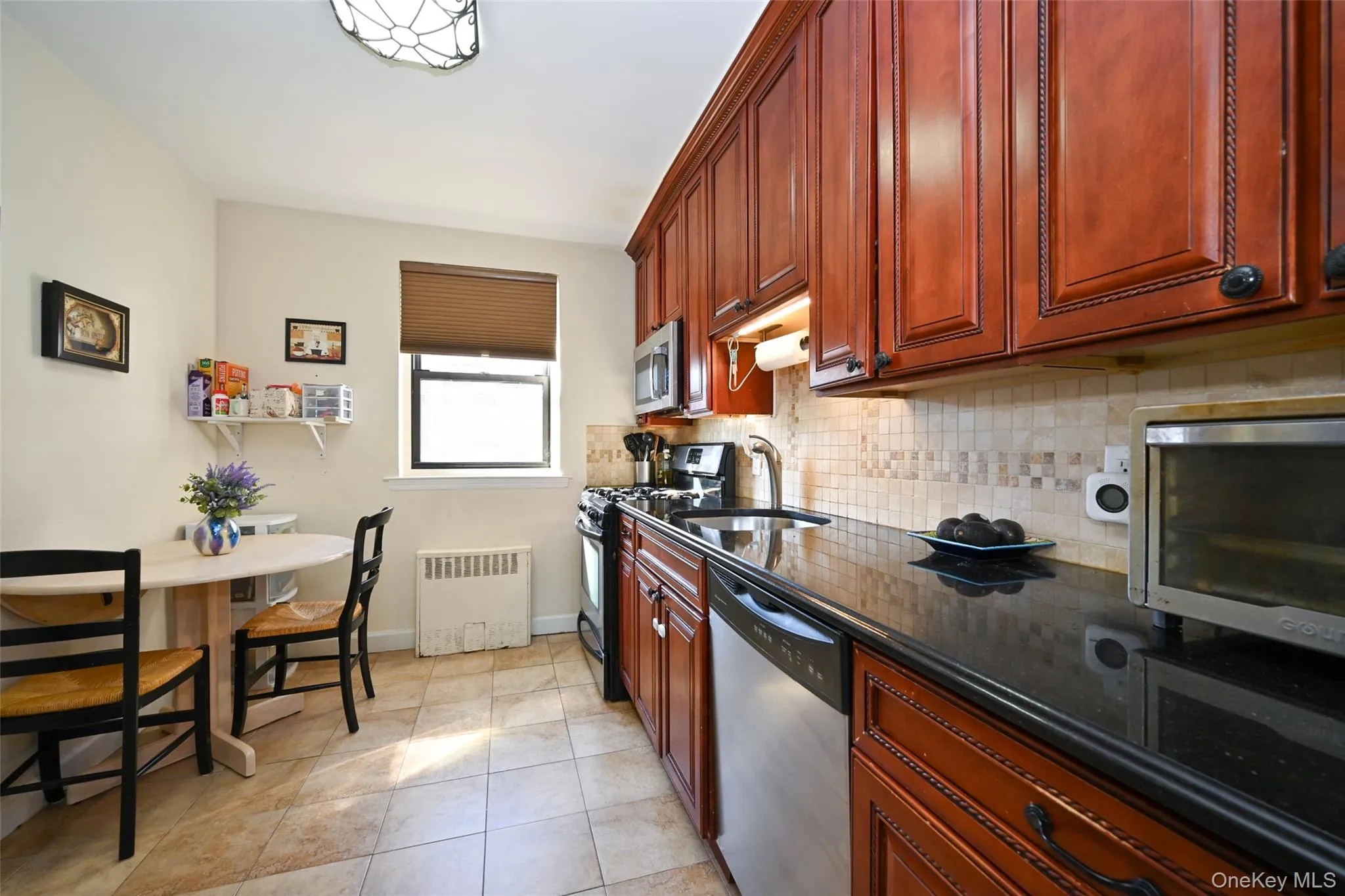 36-44 172 Street, New York, NY, 2 Bedrooms Bedrooms, 6 Rooms Rooms,1 BathroomBathrooms,Residential,For Rent,172,0,968802 36-44 172 Street, New York, NY, 2 Bedrooms Bedrooms, 6 Rooms Rooms,1 BathroomBathrooms,Residential,For Rent,172,0,968802
