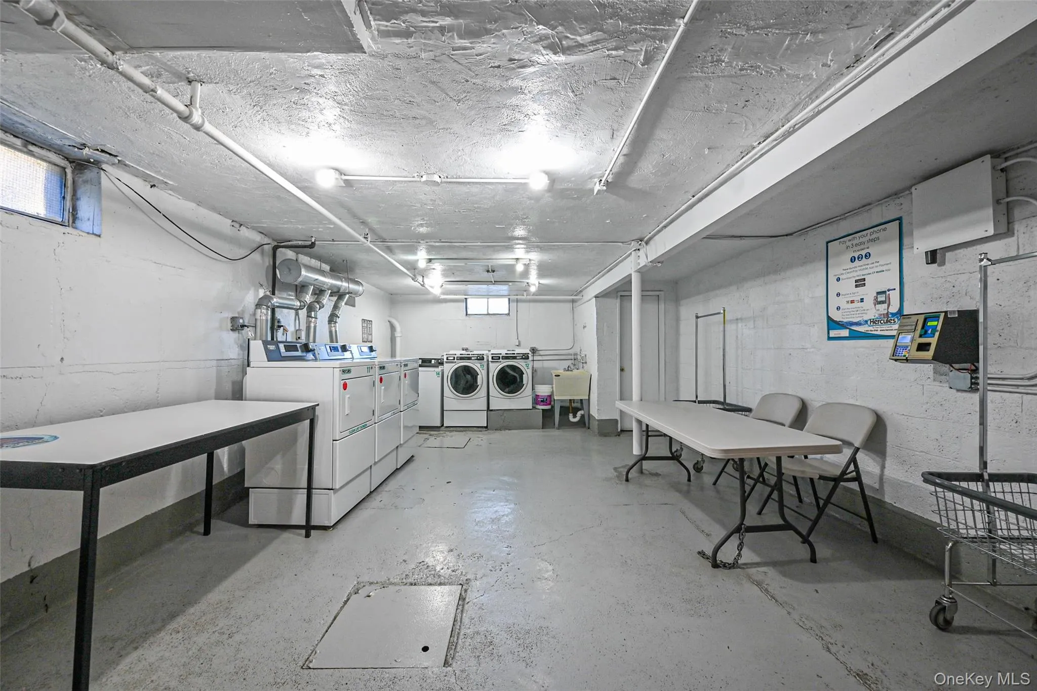 36-44 172 Street, New York, NY, 2 Bedrooms Bedrooms, 6 Rooms Rooms,1 BathroomBathrooms,Residential,For Rent,172,0,968802 36-44 172 Street, New York, NY, 2 Bedrooms Bedrooms, 6 Rooms Rooms,1 BathroomBathrooms,Residential,For Rent,172,0,968802