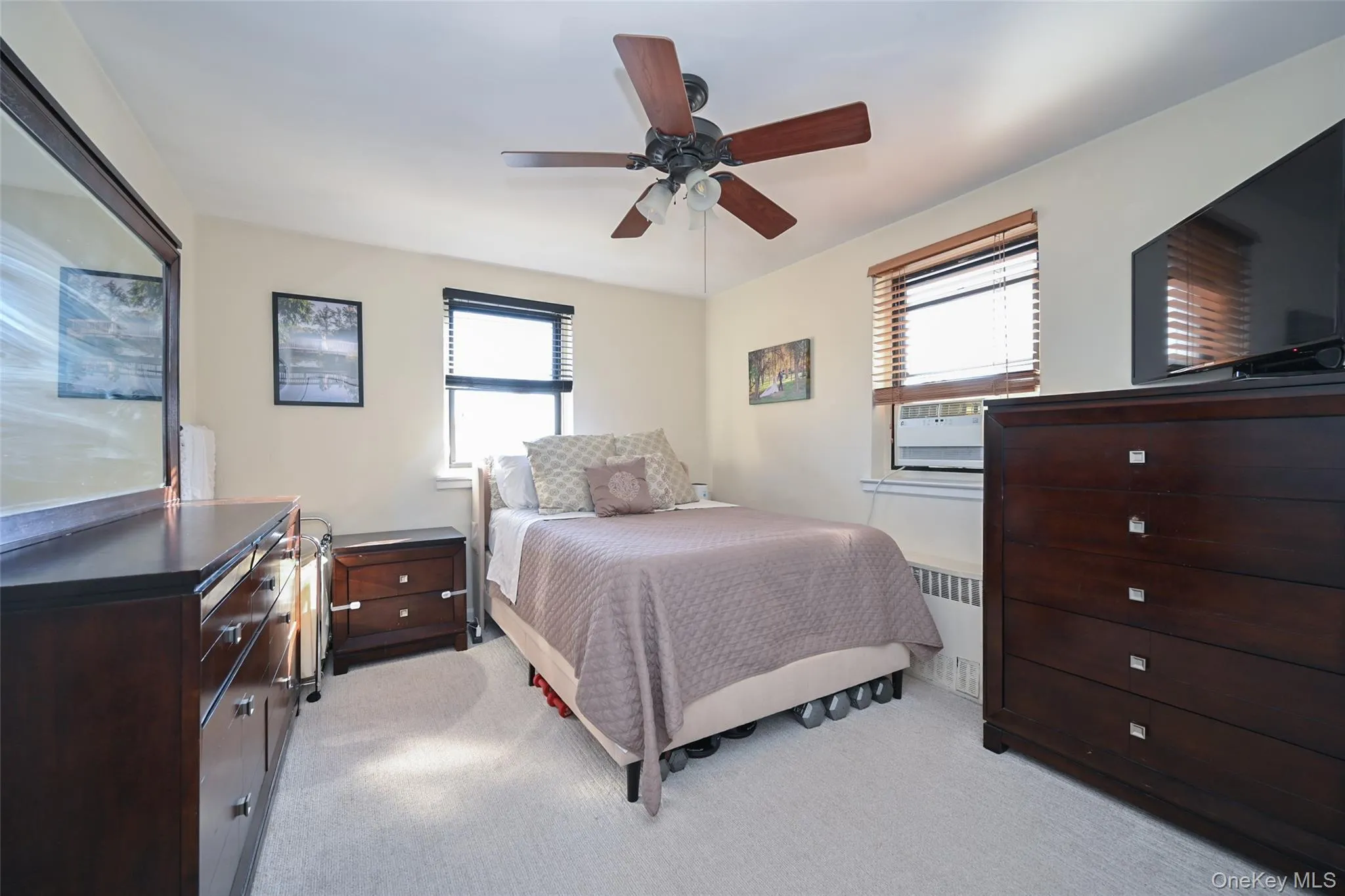 36-44 172 Street, New York, NY, 2 Bedrooms Bedrooms, 6 Rooms Rooms,1 BathroomBathrooms,Residential,For Rent,172,0,968802 36-44 172 Street, New York, NY, 2 Bedrooms Bedrooms, 6 Rooms Rooms,1 BathroomBathrooms,Residential,For Rent,172,0,968802
