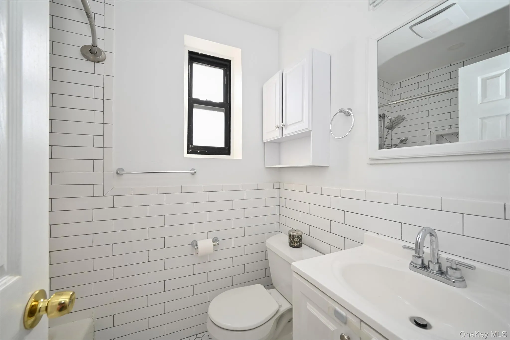 36-44 172 Street, New York, NY, 2 Bedrooms Bedrooms, 6 Rooms Rooms,1 BathroomBathrooms,Residential,For Rent,172,0,968802 36-44 172 Street, New York, NY, 2 Bedrooms Bedrooms, 6 Rooms Rooms,1 BathroomBathrooms,Residential,For Rent,172,0,968802
