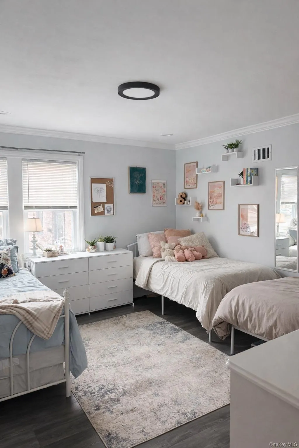 118 Forest Avenue, Glen Cove, NY, 3 Bedrooms Bedrooms, 7 Rooms Rooms,1 BathroomBathrooms,Residential Lease,For Rent,Forest,0,968816 118 Forest Avenue, Glen Cove, NY, 3 Bedrooms Bedrooms, 7 Rooms Rooms,1 BathroomBathrooms,Residential Lease,For Rent,Forest,0,968816