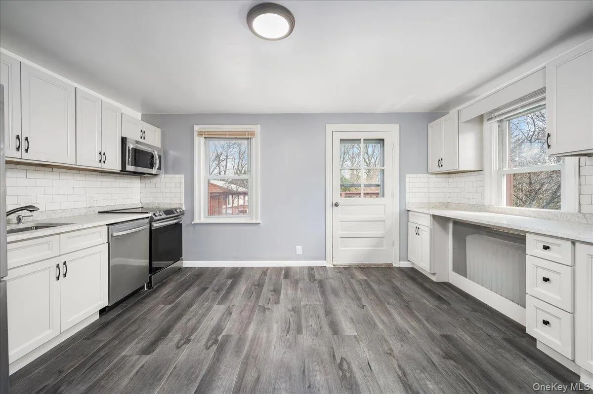 319 Union Avenue, Rye Town, NY, 2 Bedrooms Bedrooms, 4 Rooms Rooms,1 BathroomBathrooms,Residential Lease,For Rent,Union,0,968819 319 Union Avenue, Rye Town, NY, 2 Bedrooms Bedrooms, 4 Rooms Rooms,1 BathroomBathrooms,Residential Lease,For Rent,Union,0,968819