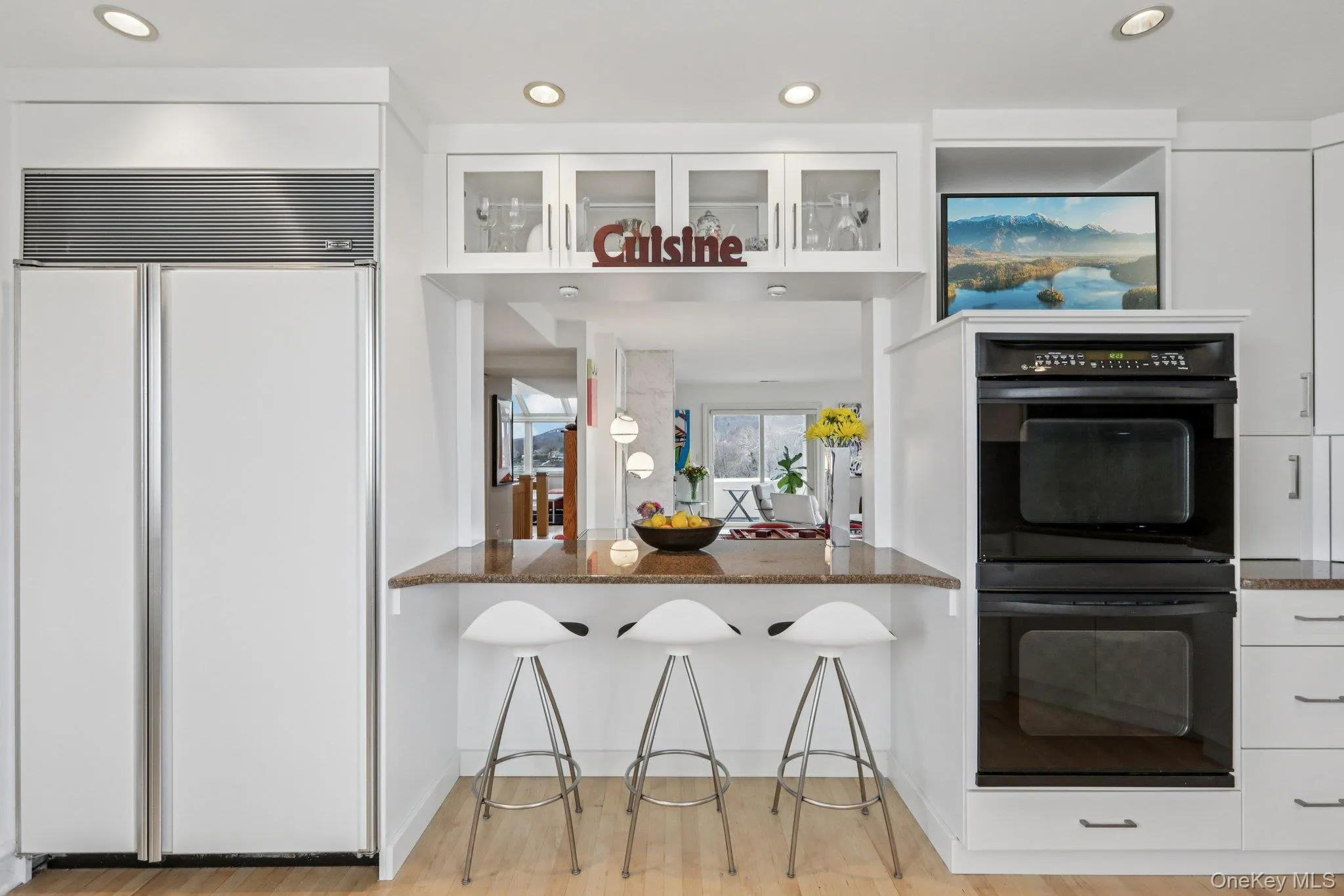 Sub-Zero Refrigerator - Double Oven Sub-Zero Refrigerator - Double Oven