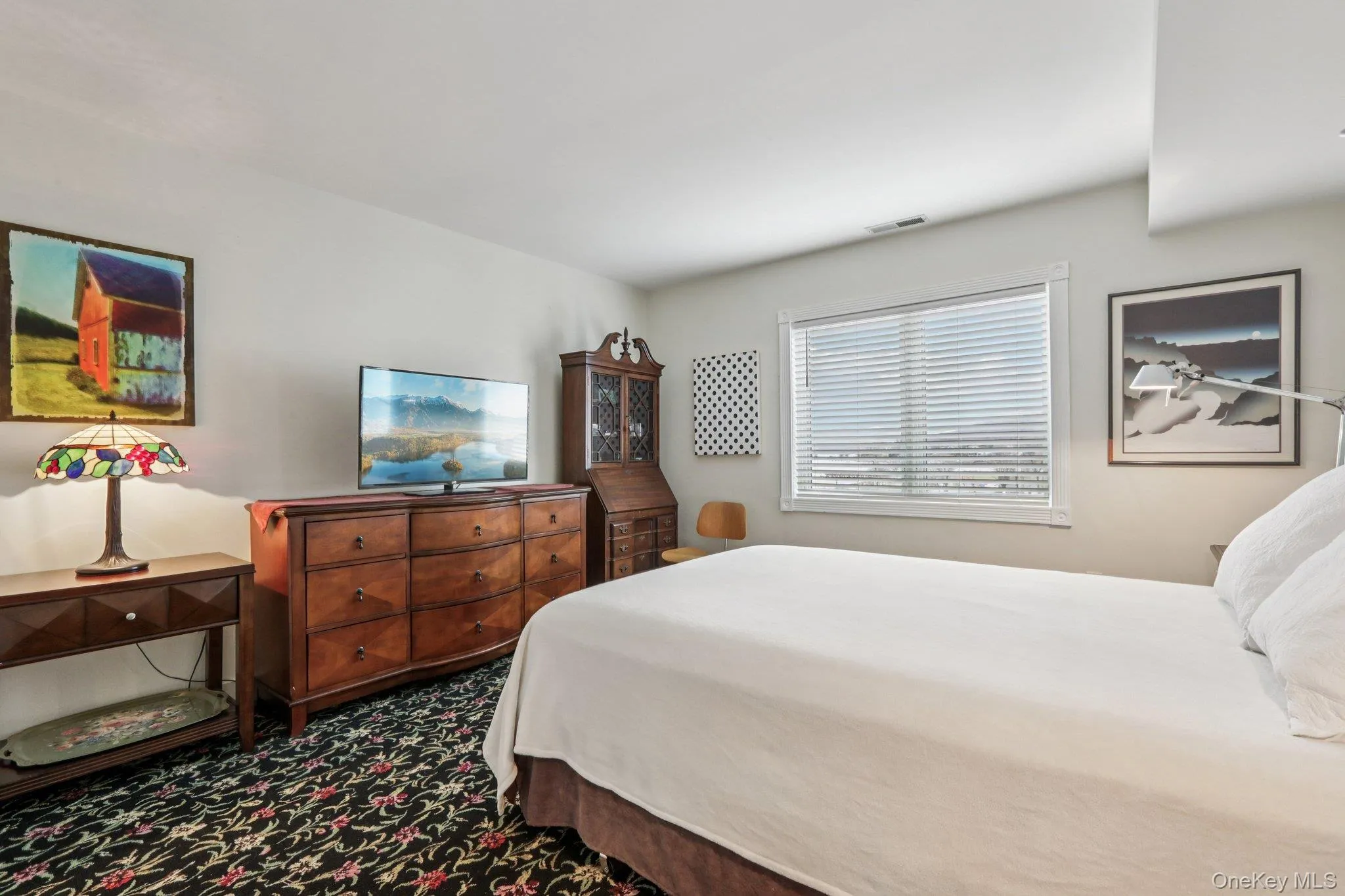 2nd bedroom 2nd bedroom