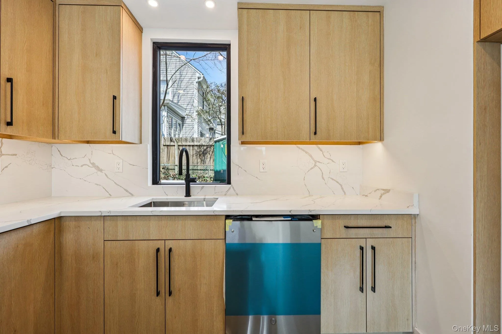 325 Manville, Mount Pleasant, NY, 2 Bedrooms Bedrooms, 4 Rooms Rooms,2 BathroomsBathrooms,Residential Lease,For Rent,Manville,0,968833 325 Manville, Mount Pleasant, NY, 2 Bedrooms Bedrooms, 4 Rooms Rooms,2 BathroomsBathrooms,Residential Lease,For Rent,Manville,0,968833