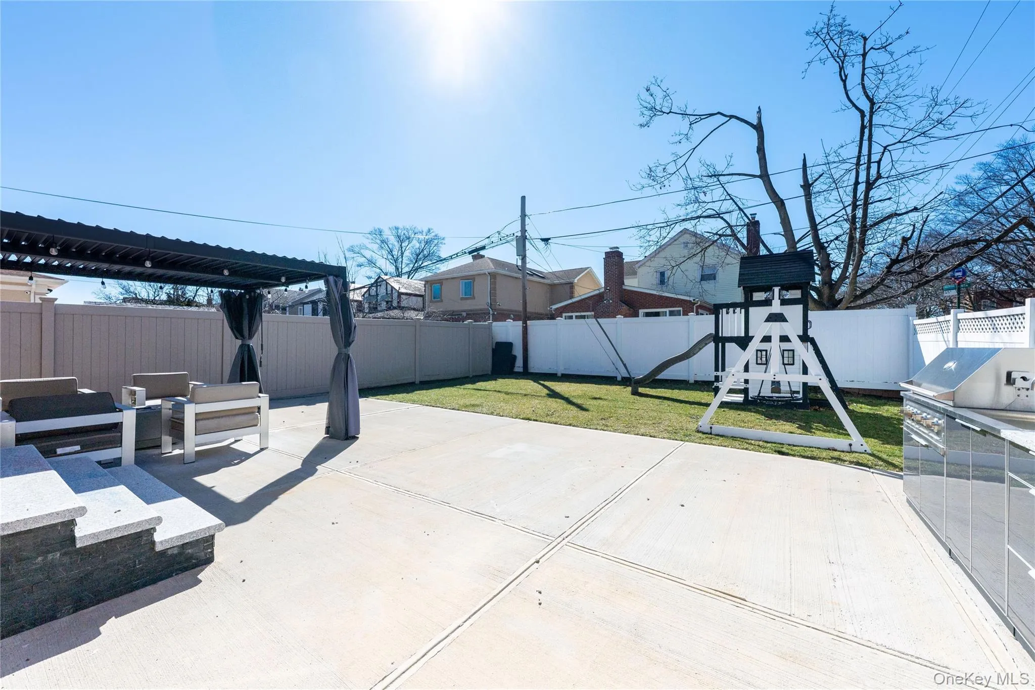 7304 193rd Street, New York, NY, 3 Bedrooms Bedrooms, 6 Rooms Rooms,2 BathroomsBathrooms,Residential Sale,For Rent,193rd,0,968834 7304 193rd Street, New York, NY, 3 Bedrooms Bedrooms, 6 Rooms Rooms,2 BathroomsBathrooms,Residential Sale,For Rent,193rd,0,968834