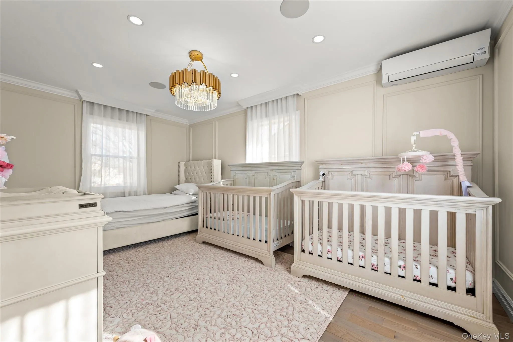 7304 193rd Street, New York, NY, 3 Bedrooms Bedrooms, 6 Rooms Rooms,2 BathroomsBathrooms,Residential Sale,For Rent,193rd,0,968834 7304 193rd Street, New York, NY, 3 Bedrooms Bedrooms, 6 Rooms Rooms,2 BathroomsBathrooms,Residential Sale,For Rent,193rd,0,968834