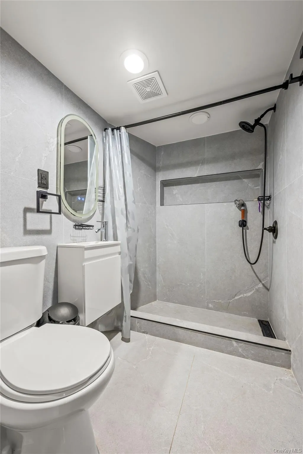 7304 193rd Street, New York, NY, 3 Bedrooms Bedrooms, 6 Rooms Rooms,2 BathroomsBathrooms,Residential Sale,For Rent,193rd,0,968834 7304 193rd Street, New York, NY, 3 Bedrooms Bedrooms, 6 Rooms Rooms,2 BathroomsBathrooms,Residential Sale,For Rent,193rd,0,968834