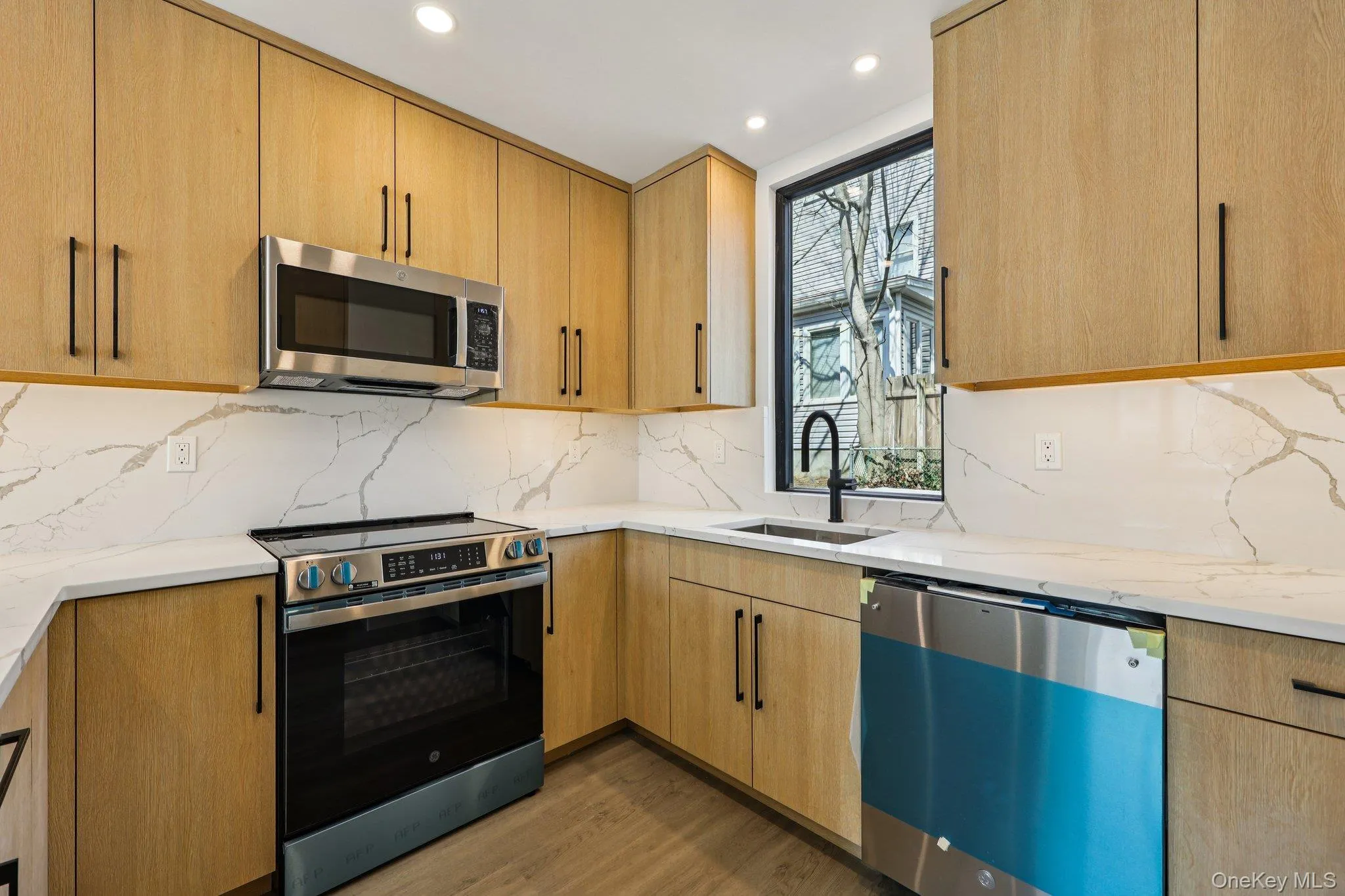 325 Manville Road, Mount Pleasant, NY, 2 Bedrooms Bedrooms, 4 Rooms Rooms,2 BathroomsBathrooms,Residential Lease,For Rent,Manville,0,968837 325 Manville Road, Mount Pleasant, NY, 2 Bedrooms Bedrooms, 4 Rooms Rooms,2 BathroomsBathrooms,Residential Lease,For Rent,Manville,0,968837