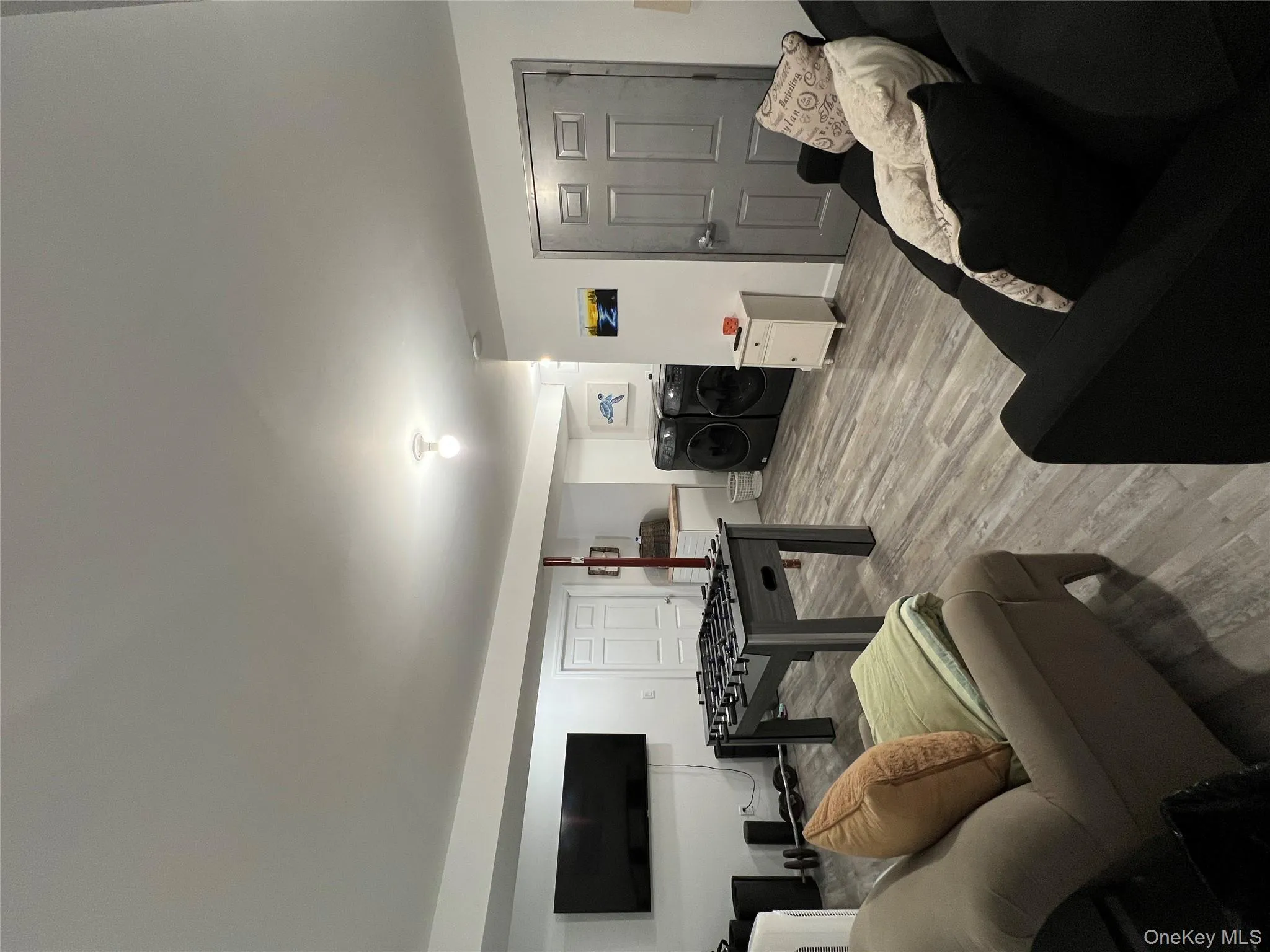 30 Lewis Road, Southampton, NY, 4 Bedrooms Bedrooms, 10 Rooms Rooms,4 BathroomsBathrooms,Residential Lease,For Rent,Lewis,0,968842 30 Lewis Road, Southampton, NY, 4 Bedrooms Bedrooms, 10 Rooms Rooms,4 BathroomsBathrooms,Residential Lease,For Rent,Lewis,0,968842