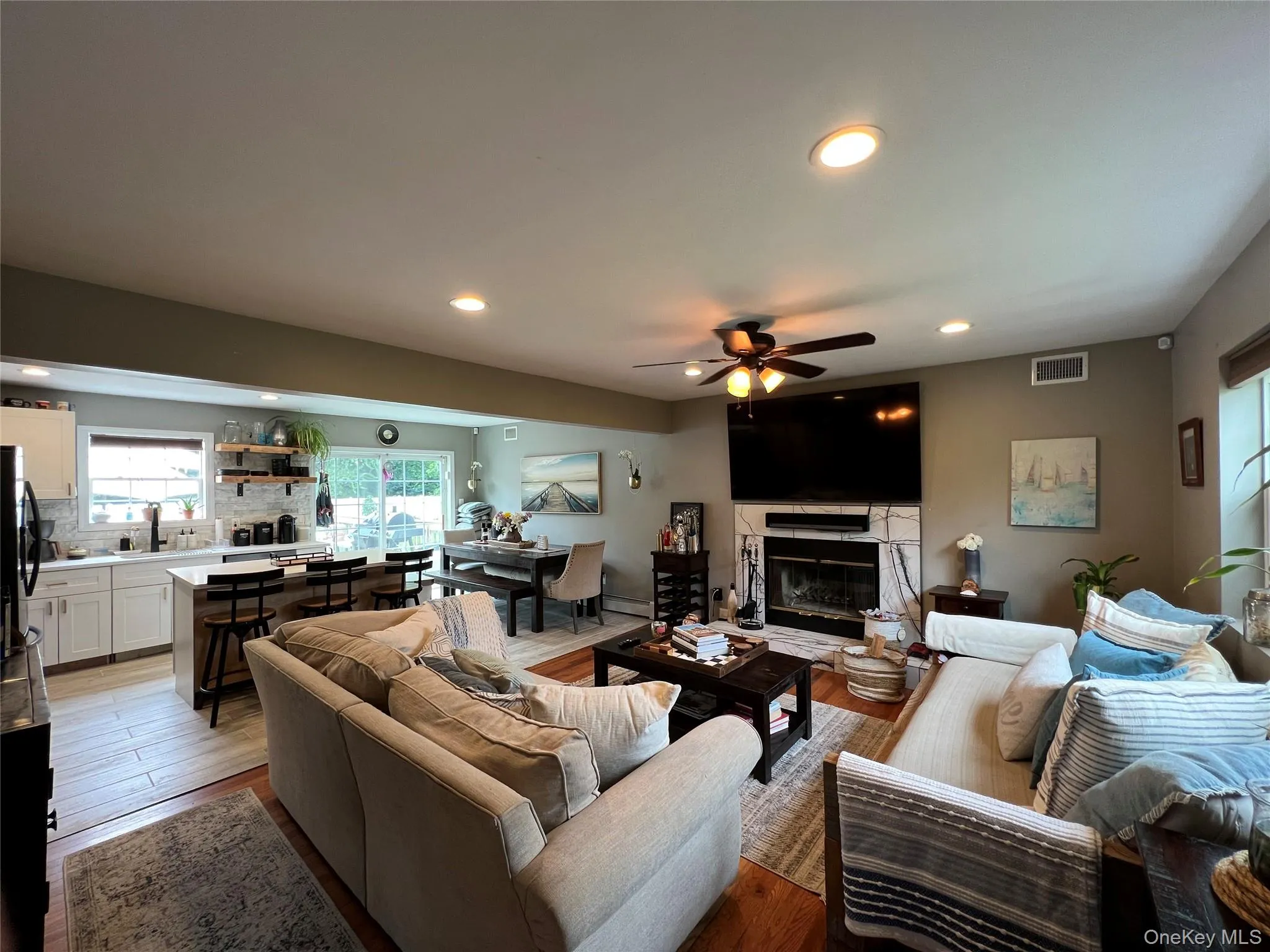30 Lewis Road, Southampton, NY, 4 Bedrooms Bedrooms, 10 Rooms Rooms,4 BathroomsBathrooms,Residential Lease,For Rent,Lewis,0,968842 30 Lewis Road, Southampton, NY, 4 Bedrooms Bedrooms, 10 Rooms Rooms,4 BathroomsBathrooms,Residential Lease,For Rent,Lewis,0,968842