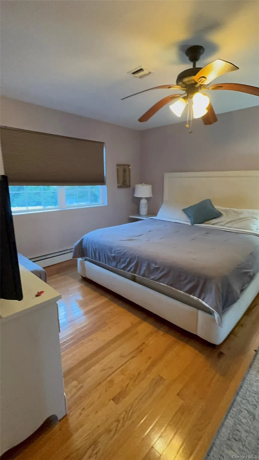 30 Lewis Road, Southampton, NY, 4 Bedrooms Bedrooms, 10 Rooms Rooms,4 BathroomsBathrooms,Residential Lease,For Rent,Lewis,0,968842 30 Lewis Road, Southampton, NY, 4 Bedrooms Bedrooms, 10 Rooms Rooms,4 BathroomsBathrooms,Residential Lease,For Rent,Lewis,0,968842