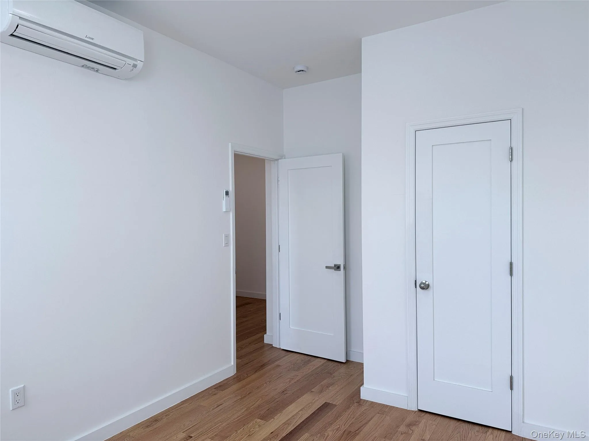 4018 50th Avenue, New York, NY, 3 Bedrooms Bedrooms, 6 Rooms Rooms,1 BathroomBathrooms,Residential Lease,For Rent,50th,0,968844 4018 50th Avenue, New York, NY, 3 Bedrooms Bedrooms, 6 Rooms Rooms,1 BathroomBathrooms,Residential Lease,For Rent,50th,0,968844