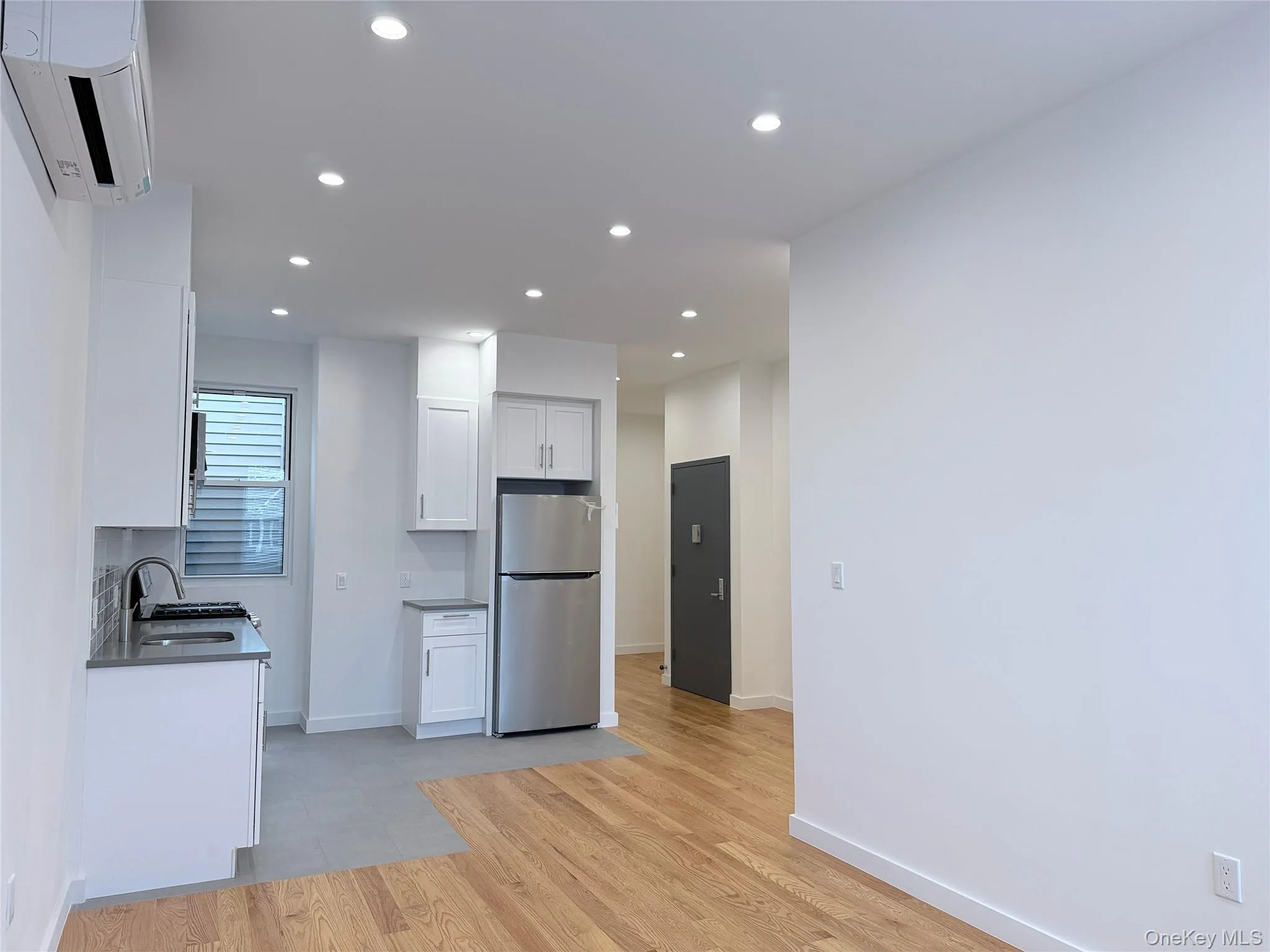 4018 50th Avenue, New York, NY, 3 Bedrooms Bedrooms, 6 Rooms Rooms,1 BathroomBathrooms,Residential Lease,For Rent,50th,0,968844 4018 50th Avenue, New York, NY, 3 Bedrooms Bedrooms, 6 Rooms Rooms,1 BathroomBathrooms,Residential Lease,For Rent,50th,0,968844