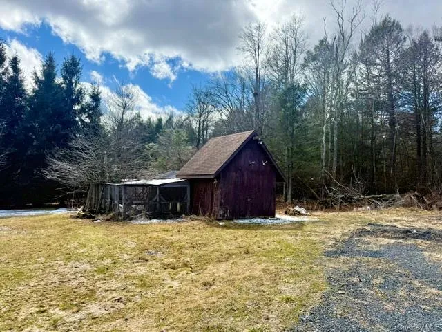 38 Moscoe Road, Bethel, NY, 4 Bedrooms Bedrooms, 8 Rooms Rooms,2 BathroomsBathrooms,Residential,For Rent,Moscoe,0,968845 38 Moscoe Road, Bethel, NY, 4 Bedrooms Bedrooms, 8 Rooms Rooms,2 BathroomsBathrooms,Residential,For Rent,Moscoe,0,968845