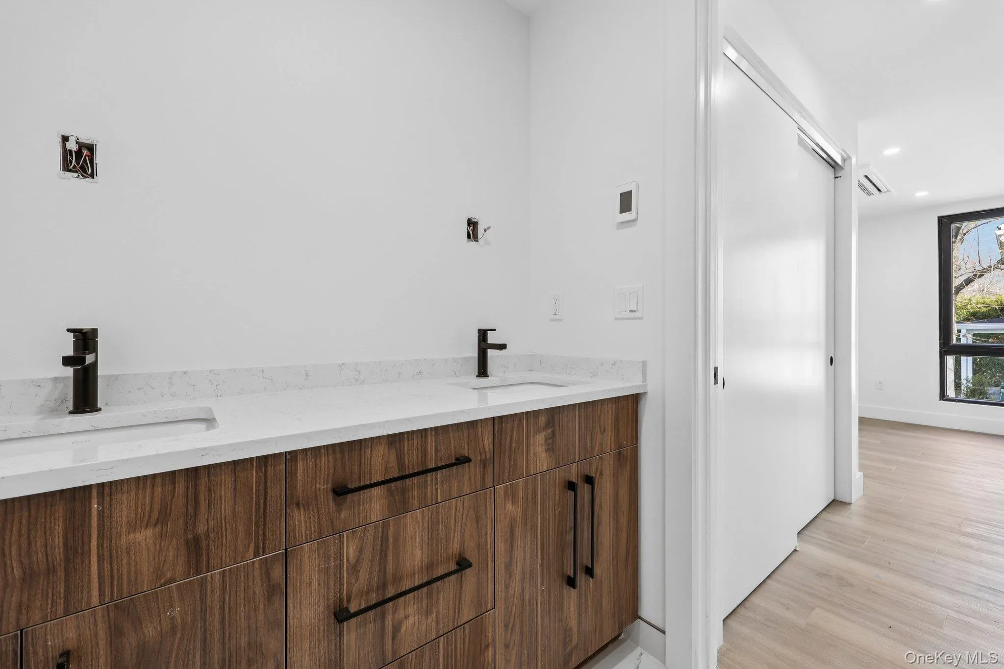 325 Manville Road, Mount Pleasant, NY, 2 Bedrooms Bedrooms, 4 Rooms Rooms,2 BathroomsBathrooms,Residential Lease,For Rent,Manville,0,968846 325 Manville Road, Mount Pleasant, NY, 2 Bedrooms Bedrooms, 4 Rooms Rooms,2 BathroomsBathrooms,Residential Lease,For Rent,Manville,0,968846