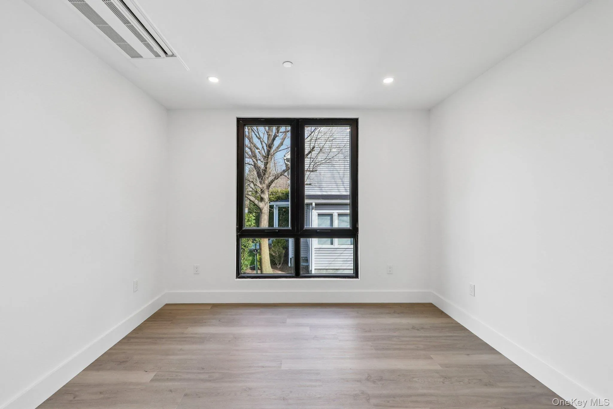 325 Manville Road, Mount Pleasant, NY, 2 Bedrooms Bedrooms, 4 Rooms Rooms,2 BathroomsBathrooms,Residential Lease,For Rent,Manville,0,968846 325 Manville Road, Mount Pleasant, NY, 2 Bedrooms Bedrooms, 4 Rooms Rooms,2 BathroomsBathrooms,Residential Lease,For Rent,Manville,0,968846