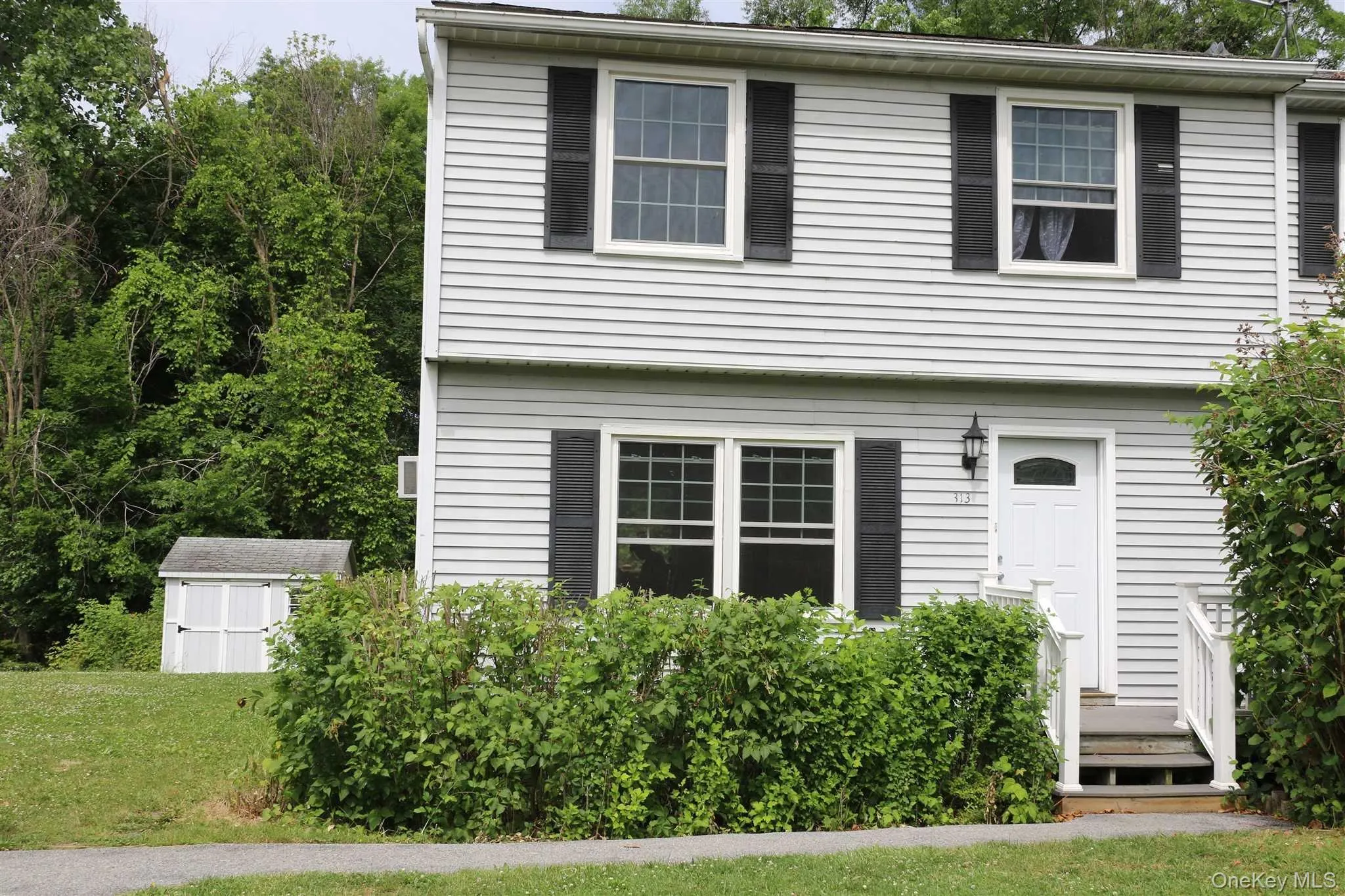 313 HUDSON Avenue, Beacon, NY, 3 Bedrooms Bedrooms, 6 Rooms Rooms,1 BathroomBathrooms,Residential Lease,For Rent,HUDSON,0,968851 313 HUDSON Avenue, Beacon, NY, 3 Bedrooms Bedrooms, 6 Rooms Rooms,1 BathroomBathrooms,Residential Lease,For Rent,HUDSON,0,968851