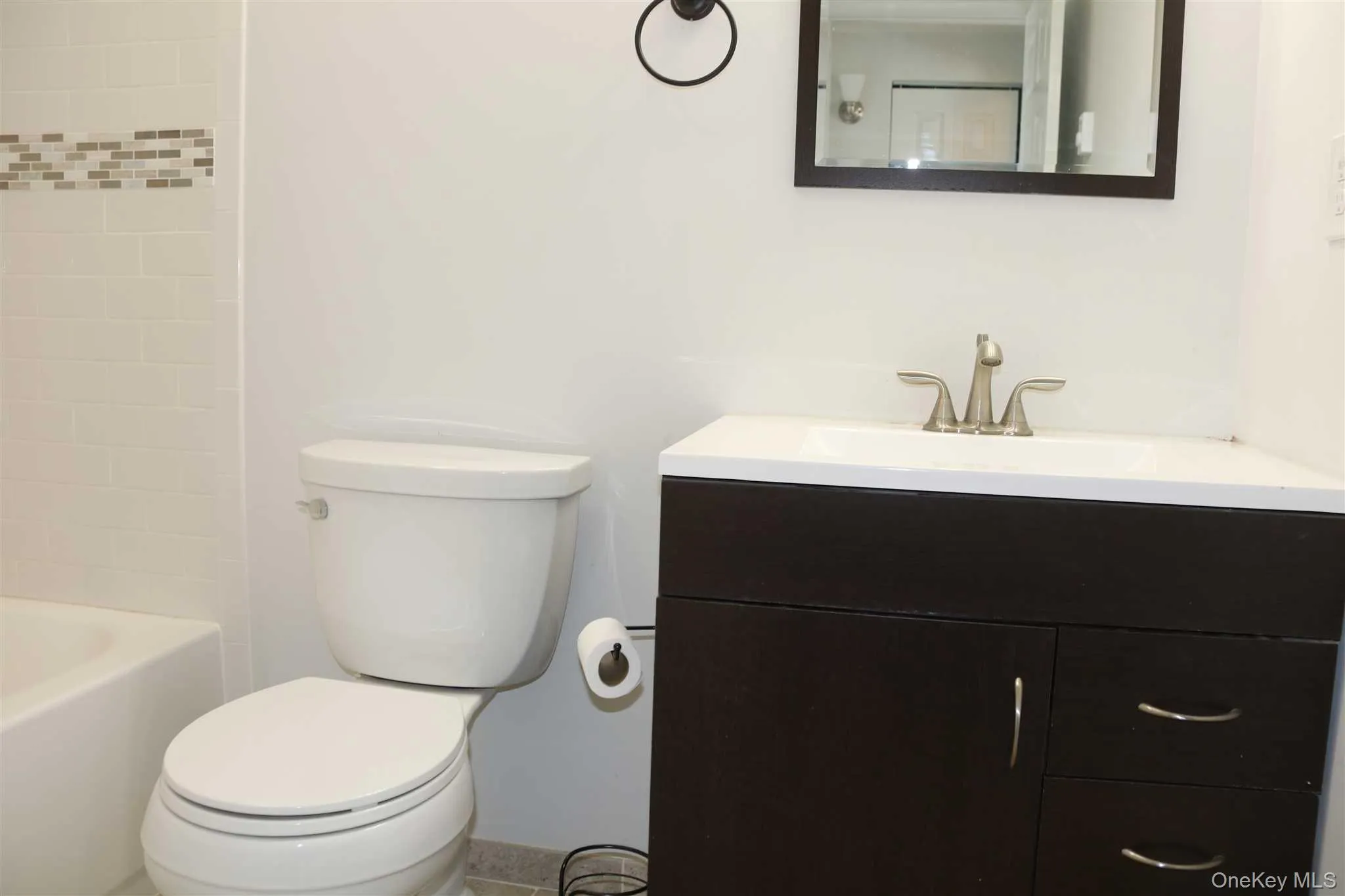 313 HUDSON Avenue, Beacon, NY, 3 Bedrooms Bedrooms, 6 Rooms Rooms,1 BathroomBathrooms,Residential Lease,For Rent,HUDSON,0,968851 313 HUDSON Avenue, Beacon, NY, 3 Bedrooms Bedrooms, 6 Rooms Rooms,1 BathroomBathrooms,Residential Lease,For Rent,HUDSON,0,968851