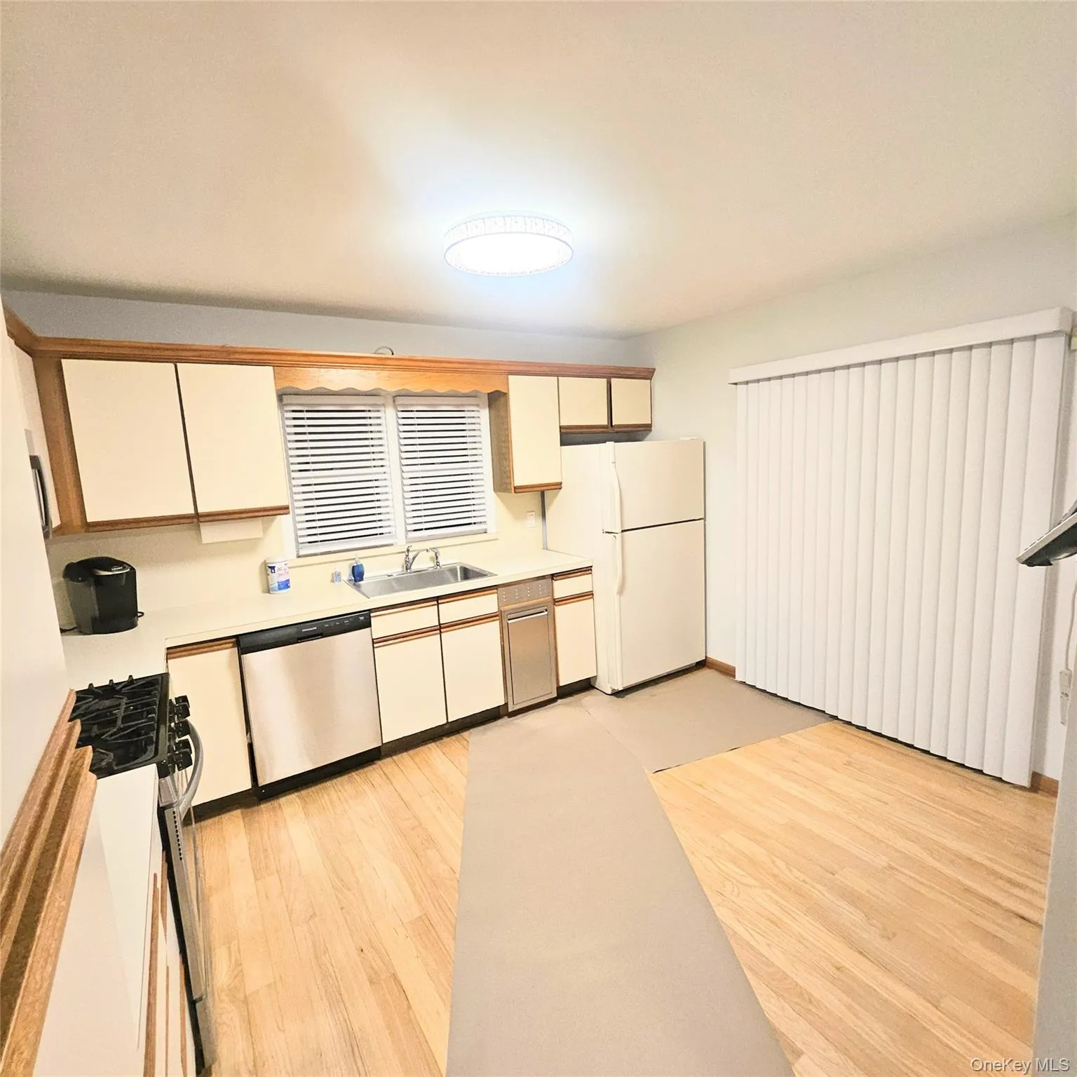 109 Rockwell Street, Harrison, NY, 3 Bedrooms Bedrooms, 8 Rooms Rooms,2 BathroomsBathrooms,Residential Lease,For Rent,Rockwell,0,968853 109 Rockwell Street, Harrison, NY, 3 Bedrooms Bedrooms, 8 Rooms Rooms,2 BathroomsBathrooms,Residential Lease,For Rent,Rockwell,0,968853