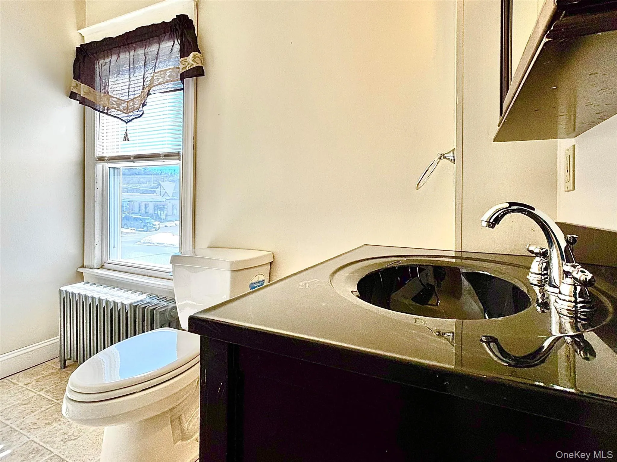 9 Parker Avenue, Hyde Park, NY, 1 Bedroom Bedrooms, 3 Rooms Rooms,1 BathroomBathrooms,Residential Lease,For Rent,Parker,0,968857 9 Parker Avenue, Hyde Park, NY, 1 Bedroom Bedrooms, 3 Rooms Rooms,1 BathroomBathrooms,Residential Lease,For Rent,Parker,0,968857