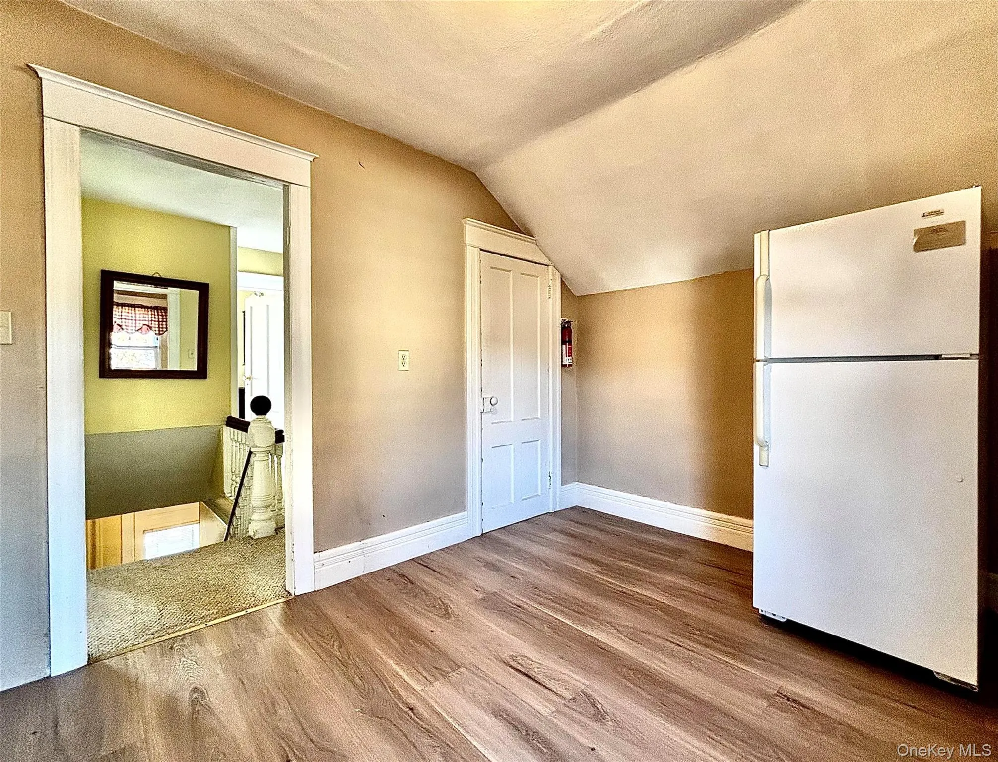 9 Parker Avenue, Hyde Park, NY, 1 Bedroom Bedrooms, 3 Rooms Rooms,1 BathroomBathrooms,Residential Lease,For Rent,Parker,0,968857 9 Parker Avenue, Hyde Park, NY, 1 Bedroom Bedrooms, 3 Rooms Rooms,1 BathroomBathrooms,Residential Lease,For Rent,Parker,0,968857