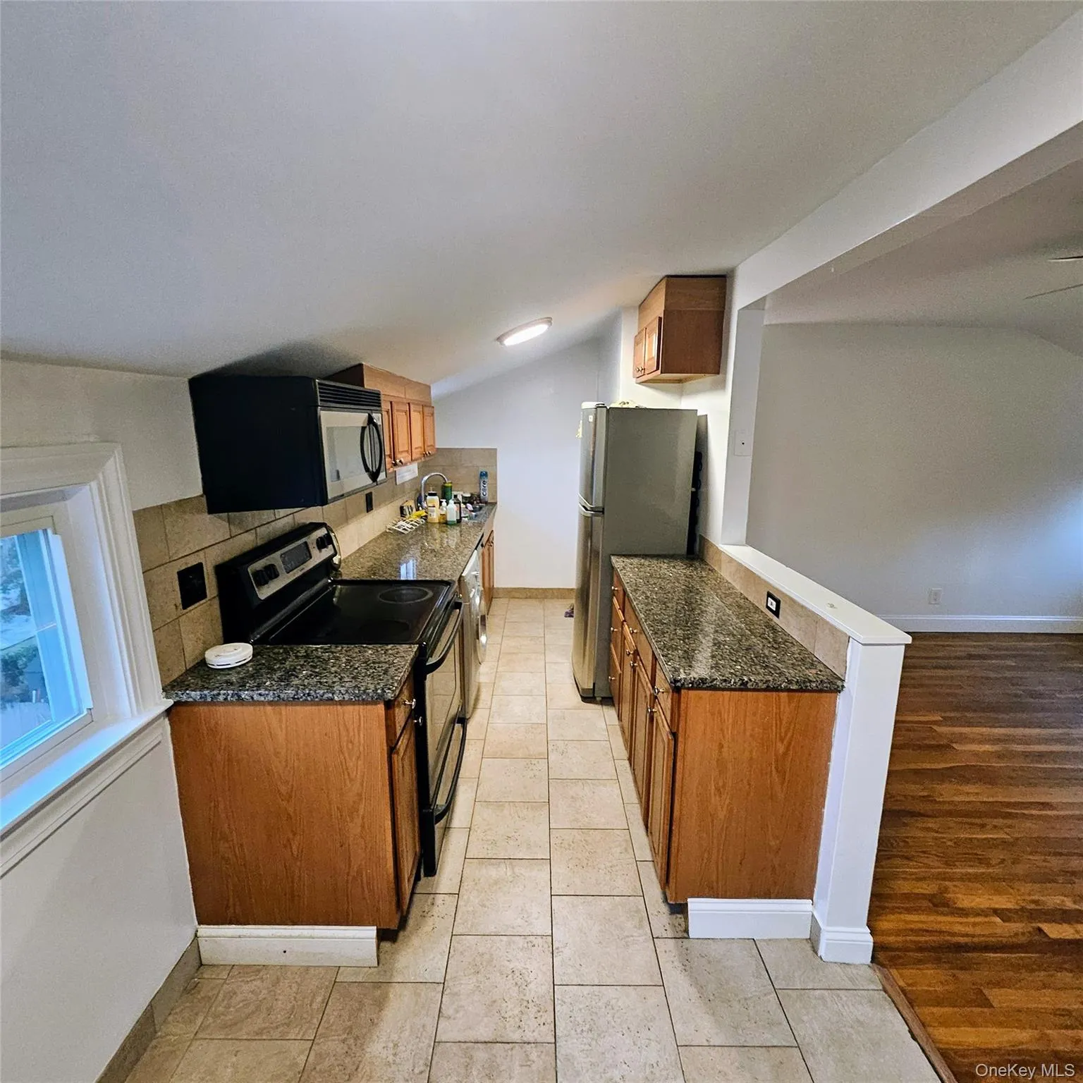 218 Warren Avenue, Mamaroneck, NY, 2 Bedrooms Bedrooms, 5 Rooms Rooms,1 BathroomBathrooms,Residential Lease,For Rent,Warren,0,968872 218 Warren Avenue, Mamaroneck, NY, 2 Bedrooms Bedrooms, 5 Rooms Rooms,1 BathroomBathrooms,Residential Lease,For Rent,Warren,0,968872