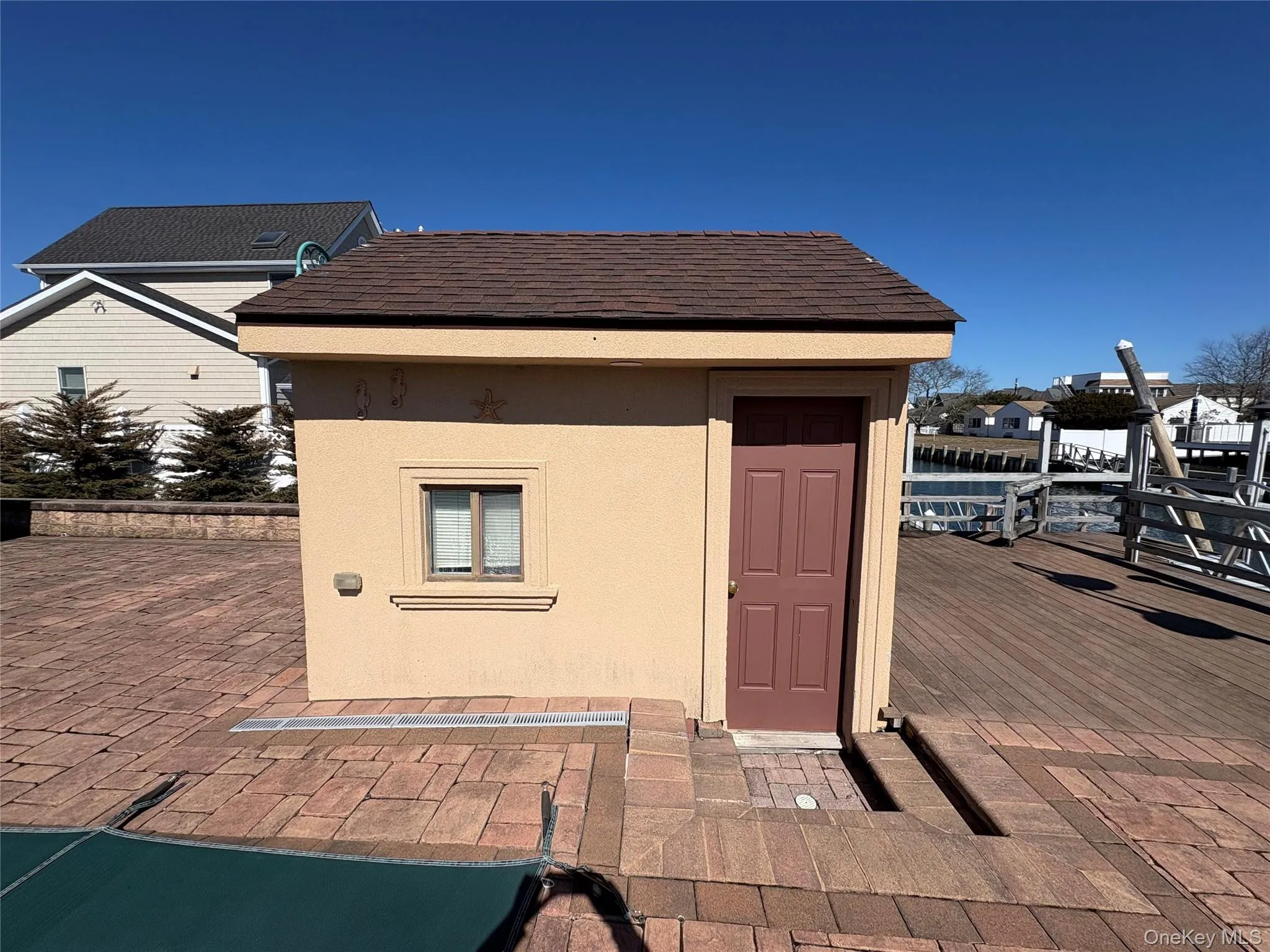 19 Marlin Road, Southampton, NY, 3 Bedrooms Bedrooms, 8 Rooms Rooms,2 BathroomsBathrooms,Residential,For Rent,Marlin,0,968885 19 Marlin Road, Southampton, NY, 3 Bedrooms Bedrooms, 8 Rooms Rooms,2 BathroomsBathrooms,Residential,For Rent,Marlin,0,968885