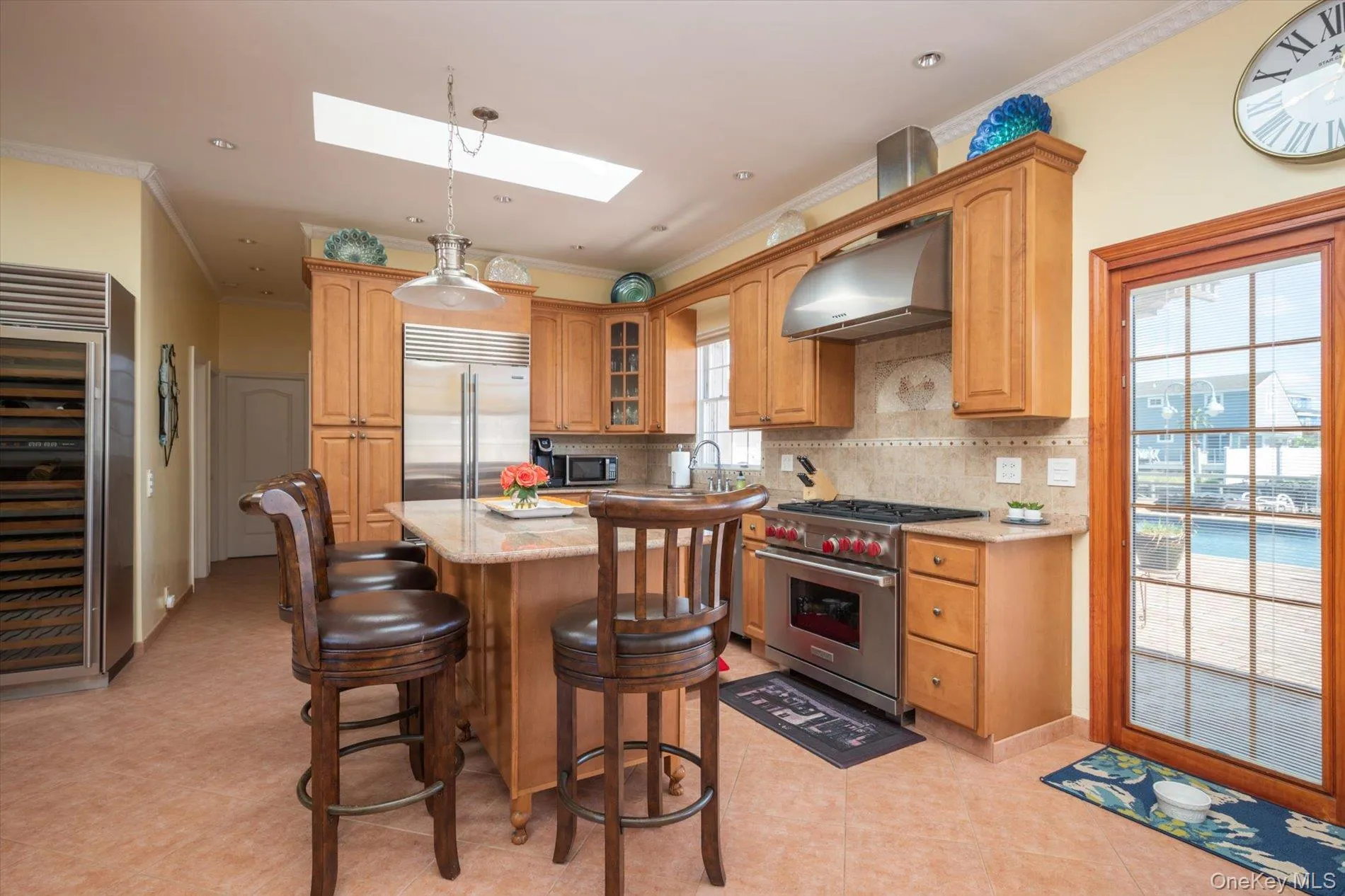 19 Marlin Road, Southampton, NY, 3 Bedrooms Bedrooms, 8 Rooms Rooms,2 BathroomsBathrooms,Residential,For Rent,Marlin,0,968885 19 Marlin Road, Southampton, NY, 3 Bedrooms Bedrooms, 8 Rooms Rooms,2 BathroomsBathrooms,Residential,For Rent,Marlin,0,968885