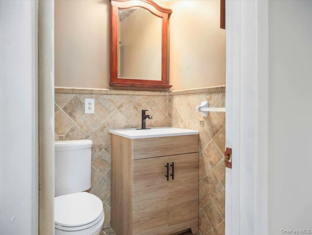 430 Somerset Drive, Orangetown, NY, 1 Bedroom Bedrooms, 4 Rooms Rooms,1 BathroomBathrooms,Residential Lease,For Rent,Somerset,0,968890 430 Somerset Drive, Orangetown, NY, 1 Bedroom Bedrooms, 4 Rooms Rooms,1 BathroomBathrooms,Residential Lease,For Rent,Somerset,0,968890