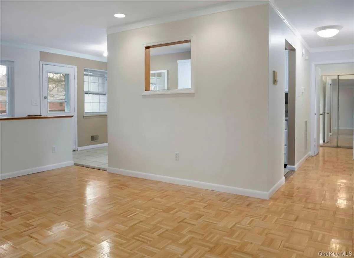 Living Room facing towards the kitchen Living Room facing towards the kitchen