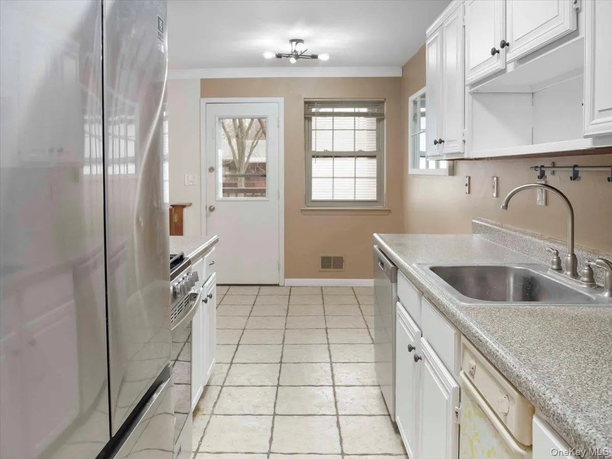 Eat In Kitchen Eat In Kitchen