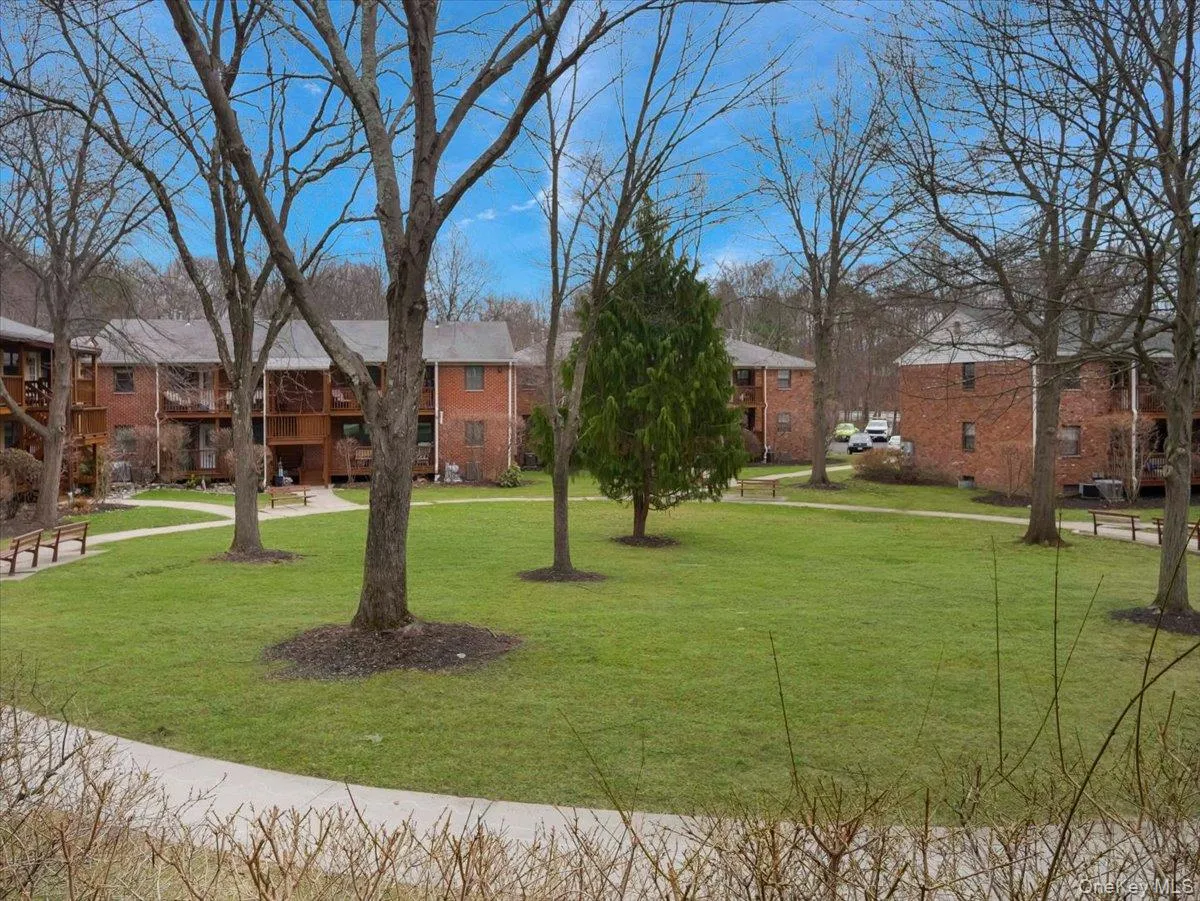 430 Somerset Drive, Orangetown, NY, 1 Bedroom Bedrooms, 4 Rooms Rooms,1 BathroomBathrooms,Residential Lease,For Rent,Somerset,0,968890 430 Somerset Drive, Orangetown, NY, 1 Bedroom Bedrooms, 4 Rooms Rooms,1 BathroomBathrooms,Residential Lease,For Rent,Somerset,0,968890