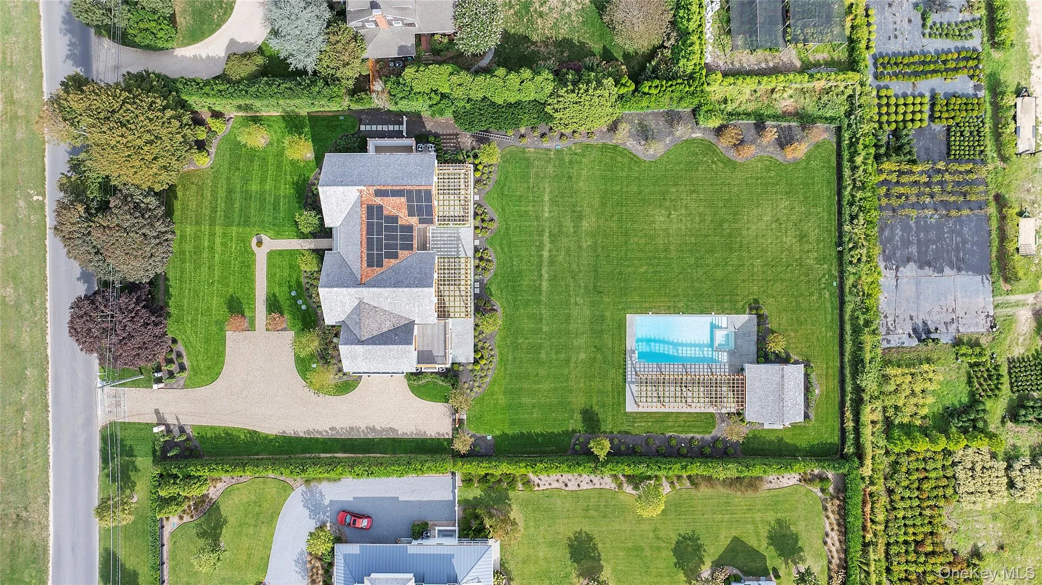 522 Wickapogue Road, Southampton, New York 11968