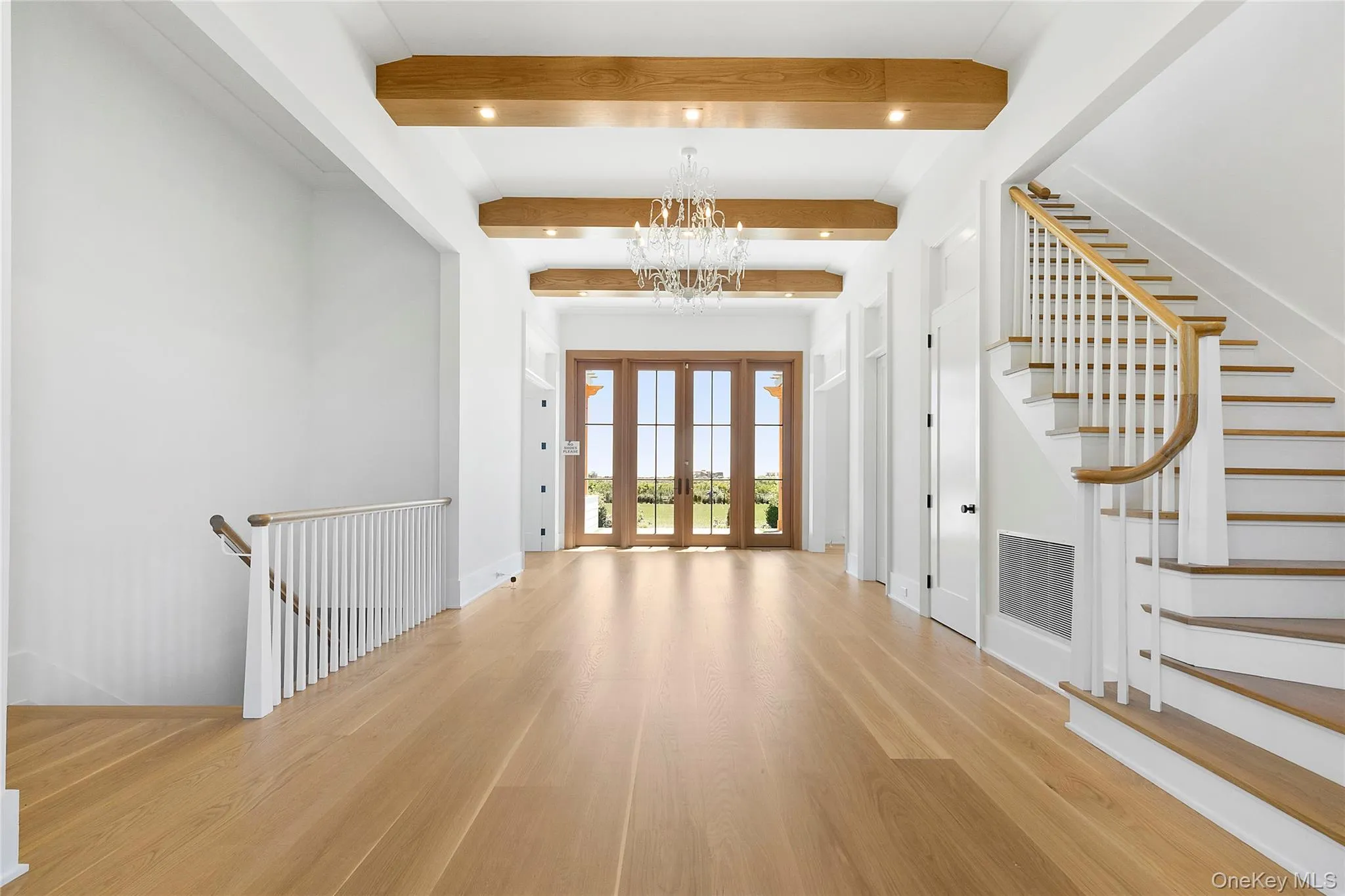 522 Wickapogue Road, Southampton, New York 11968